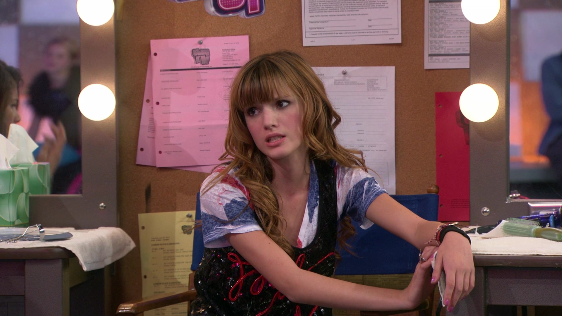 Shake_It_Up_S01E03_1080p_BTD_002502.jpg Shake_It_Up_S01E03_1080p_BTD_002502.jpg