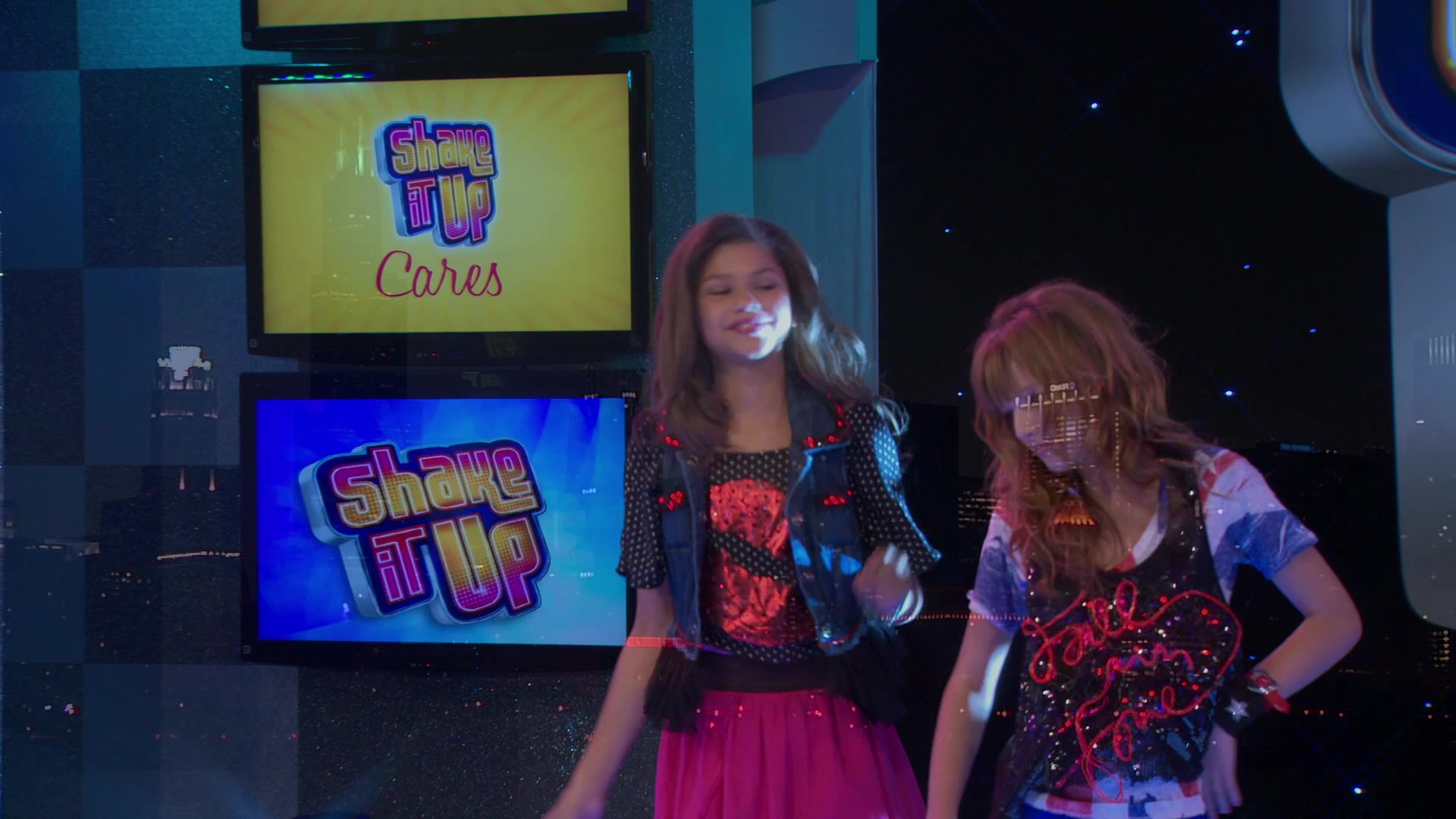 Shake_It_Up_S01E03_1080p_BTD_002579.jpg