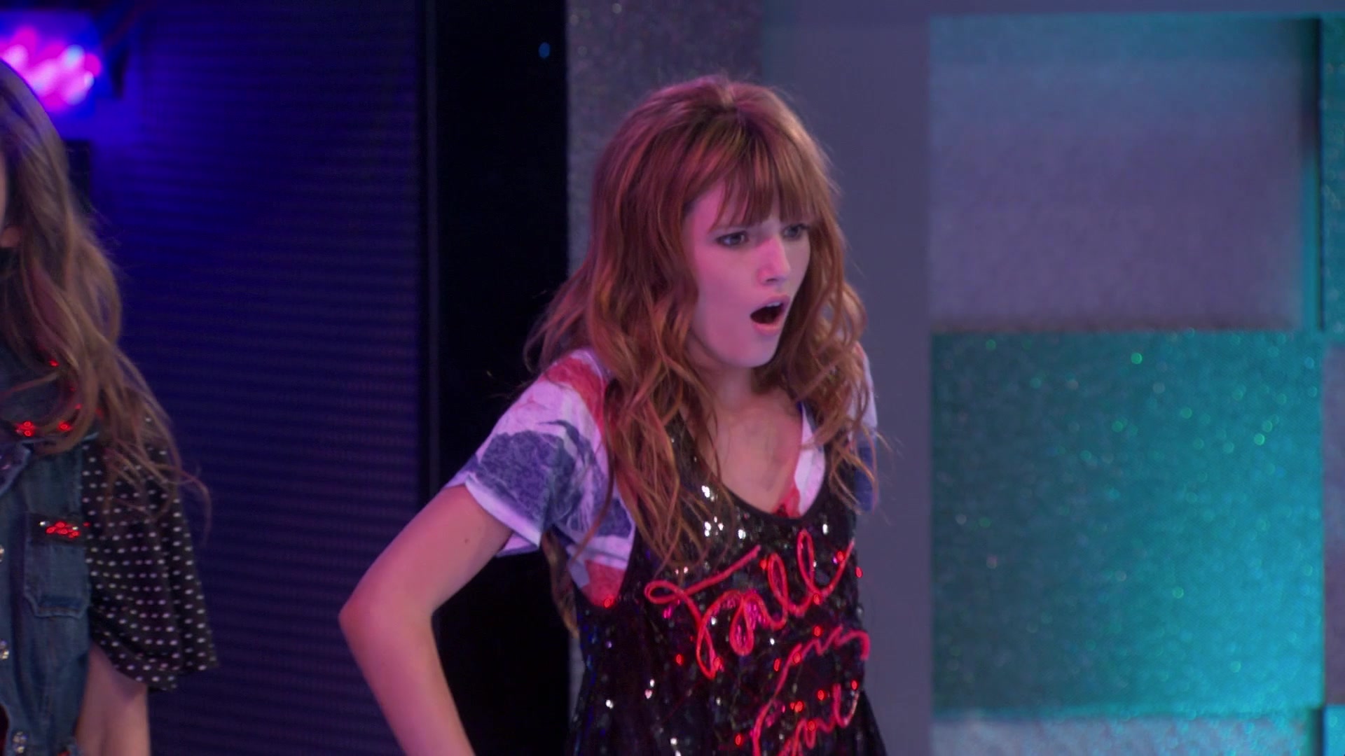 Shake_It_Up_S01E03_1080p_BTD_002656.jpg Shake_It_Up_S01E03_1080p_BTD_002656.jpg