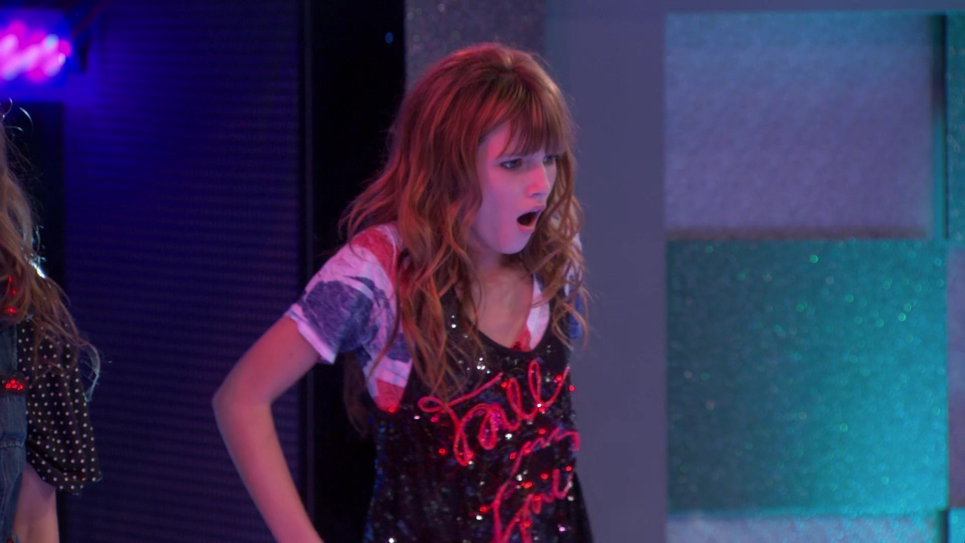 Shake_It_Up_S01E03_1080p_BTD_002657.jpg