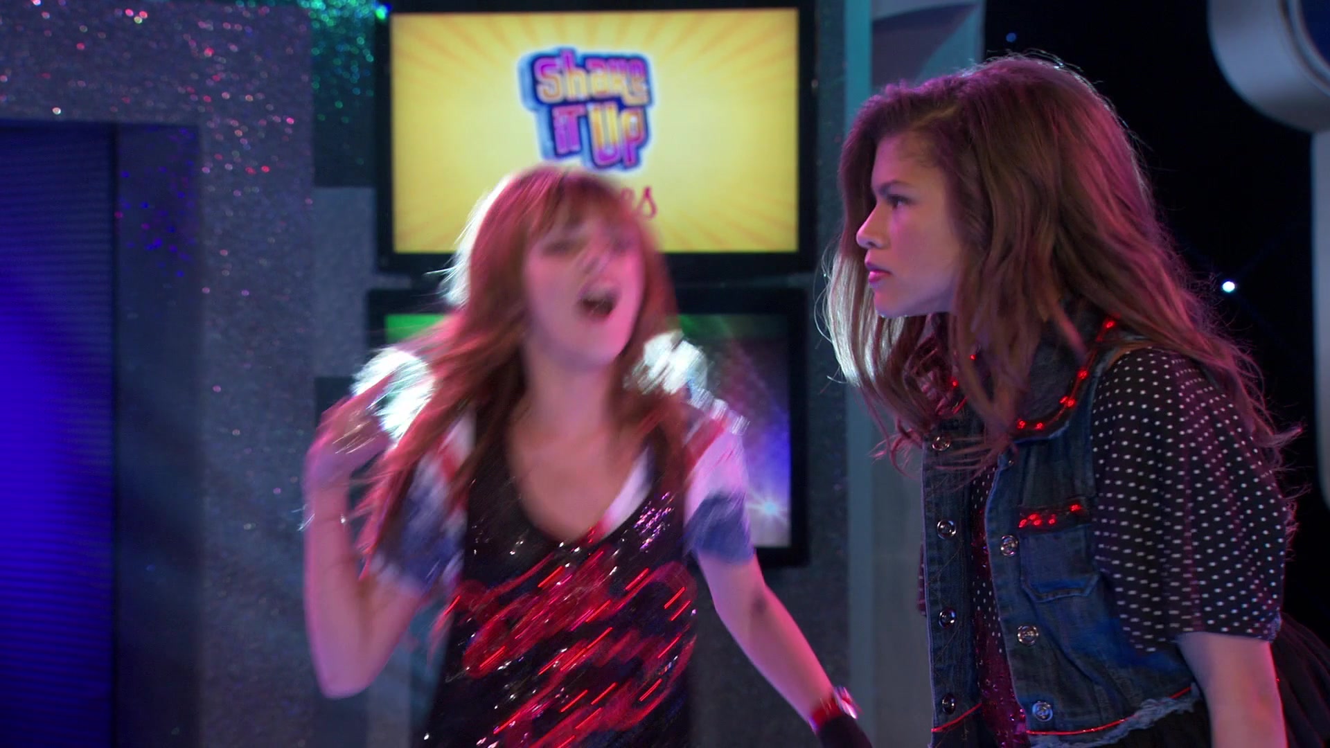 Shake_It_Up_S01E03_1080p_BTD_002711.jpg Shake_It_Up_S01E03_1080p_BTD_002711.jpg