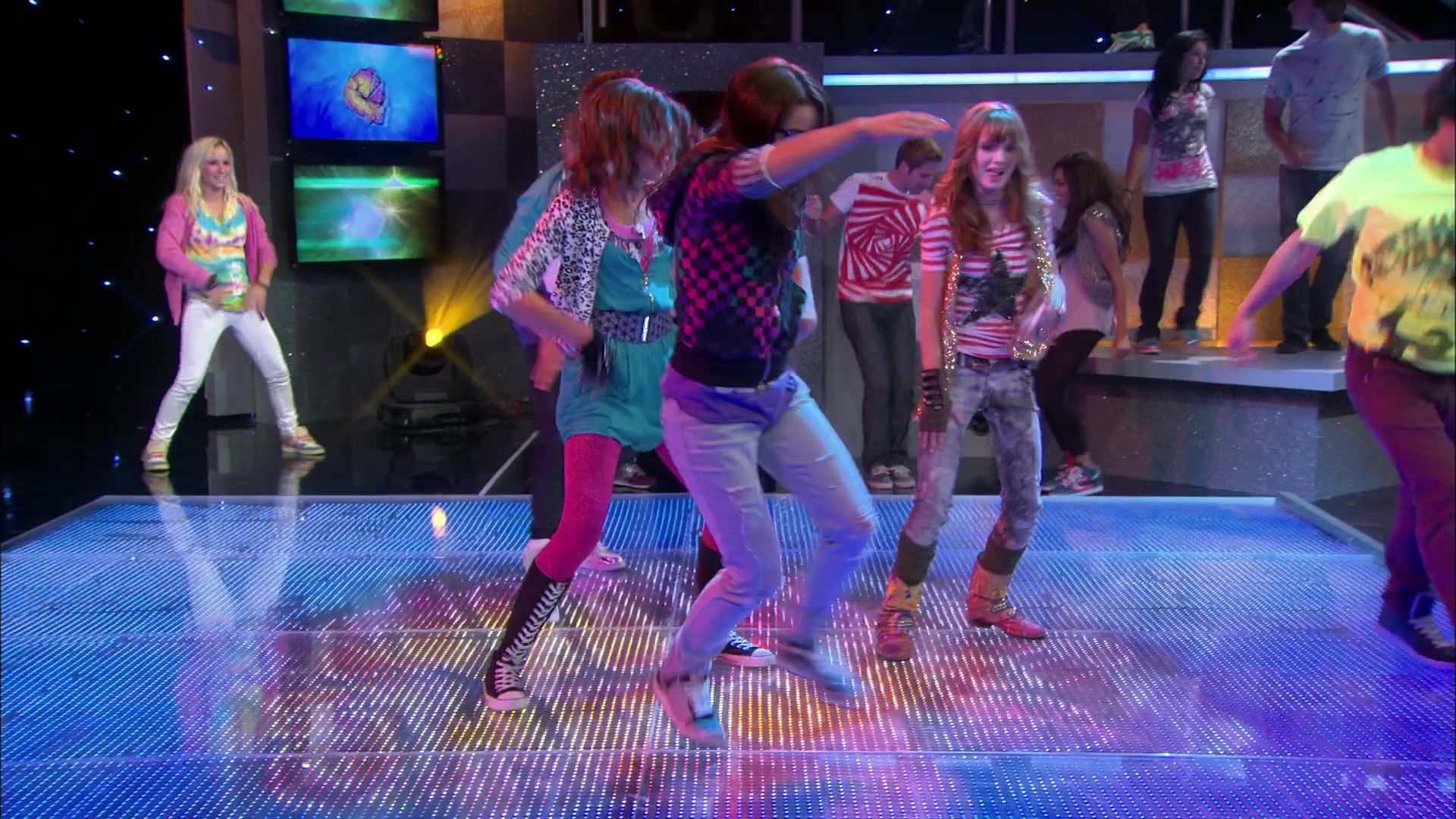 Shake_It_Up_S01E04_1080p_BTD_000063.jpg
