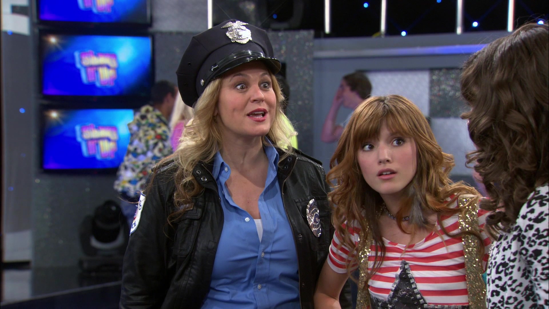 Shake_It_Up_S01E04_1080p_BTD_000242.jpg Shake_It_Up_S01E04_1080p_BTD_000242.jpg