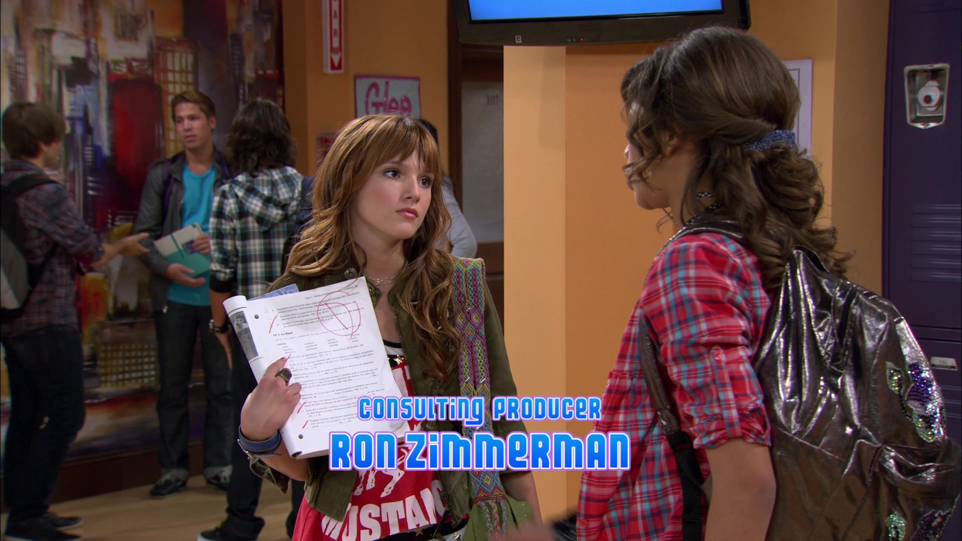 Shake_It_Up_S01E04_1080p_BTD_000535.jpg