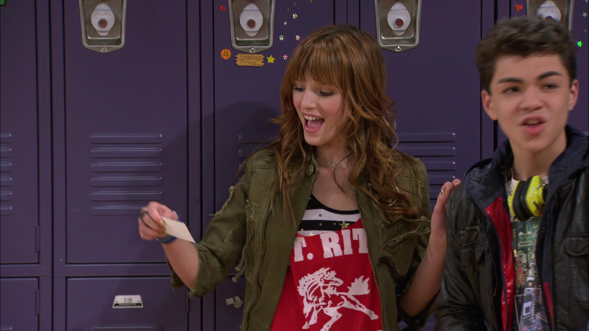 Shake_It_Up_S01E04_1080p_BTD_000677.jpg Shake_It_Up_S01E04_1080p_BTD_000677.jpg