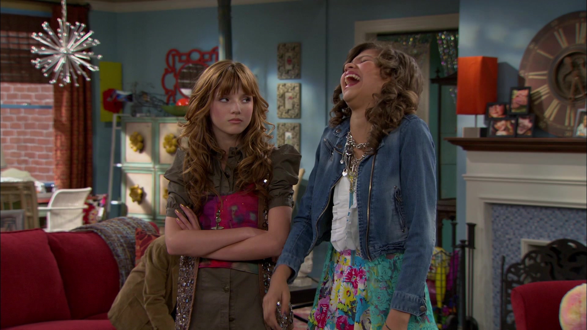 Shake_It_Up_S01E04_1080p_BTD_001148.jpg Shake_It_Up_S01E04_1080p_BTD_001148.jpg