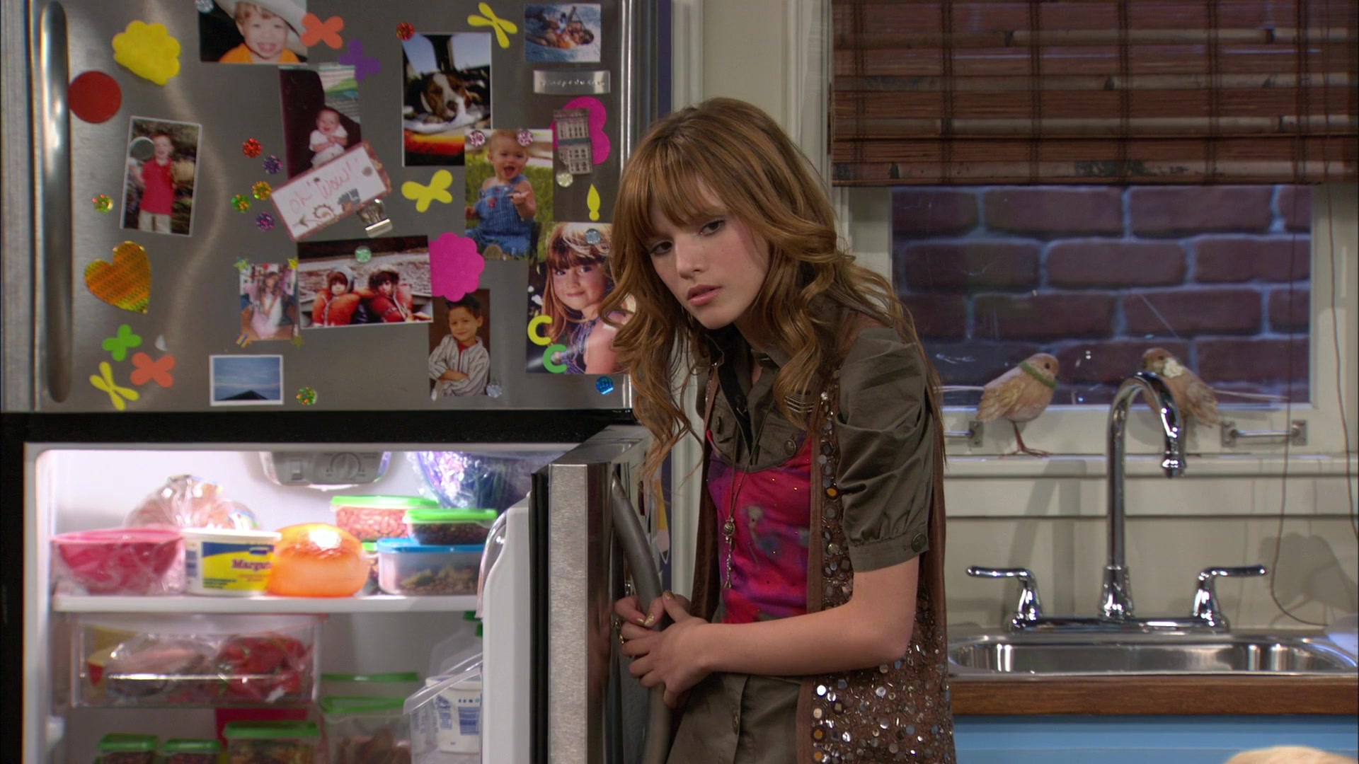 Shake_It_Up_S01E04_1080p_BTD_001178.jpg Shake_It_Up_S01E04_1080p_BTD_001178.jpg