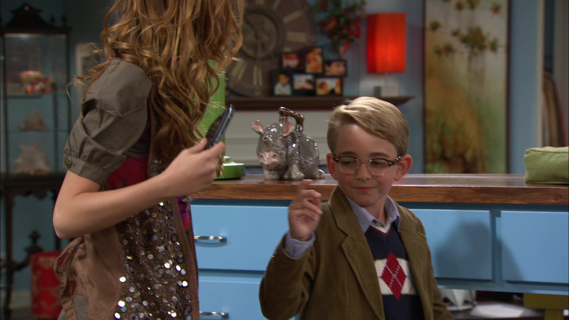 Shake_It_Up_S01E04_1080p_BTD_001242.jpg Shake_It_Up_S01E04_1080p_BTD_001242.jpg