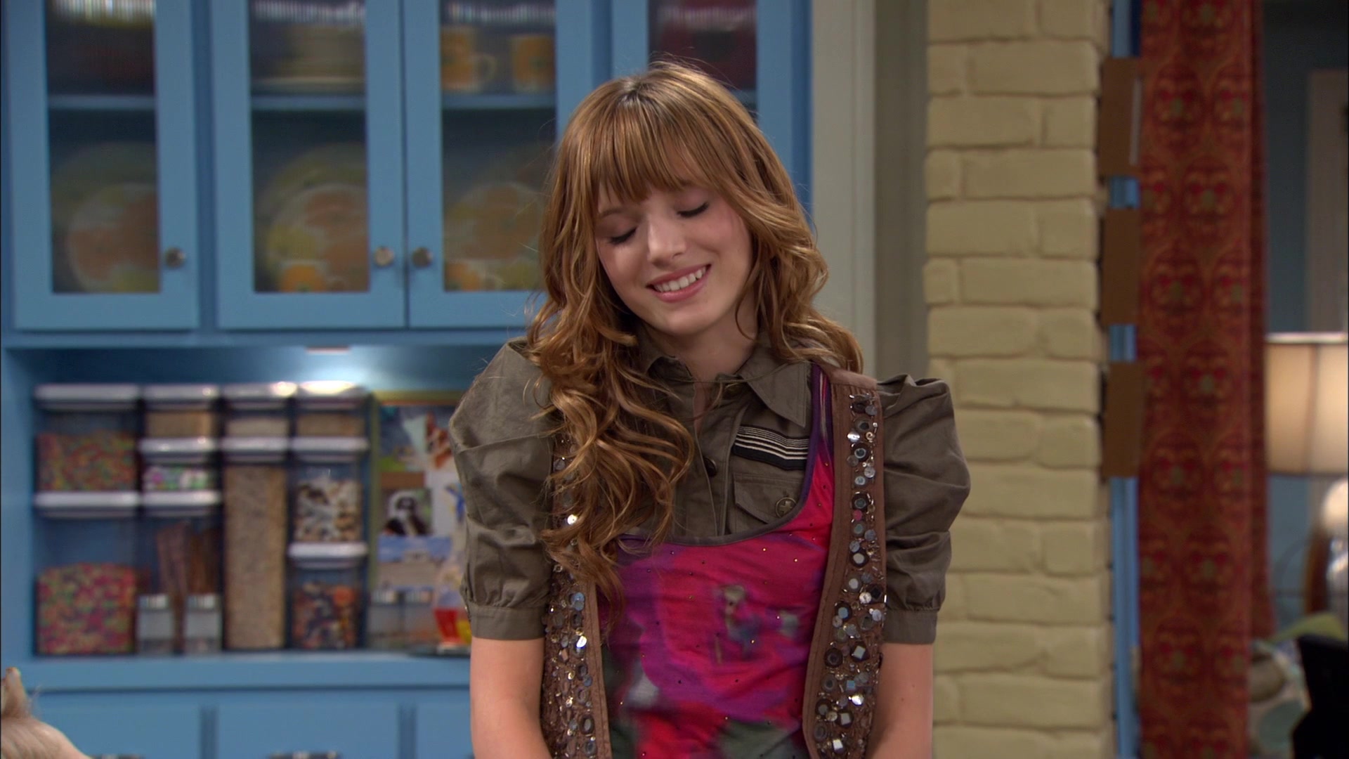 Shake_It_Up_S01E04_1080p_BTD_001652.jpg Shake_It_Up_S01E04_1080p_BTD_001652.jpg