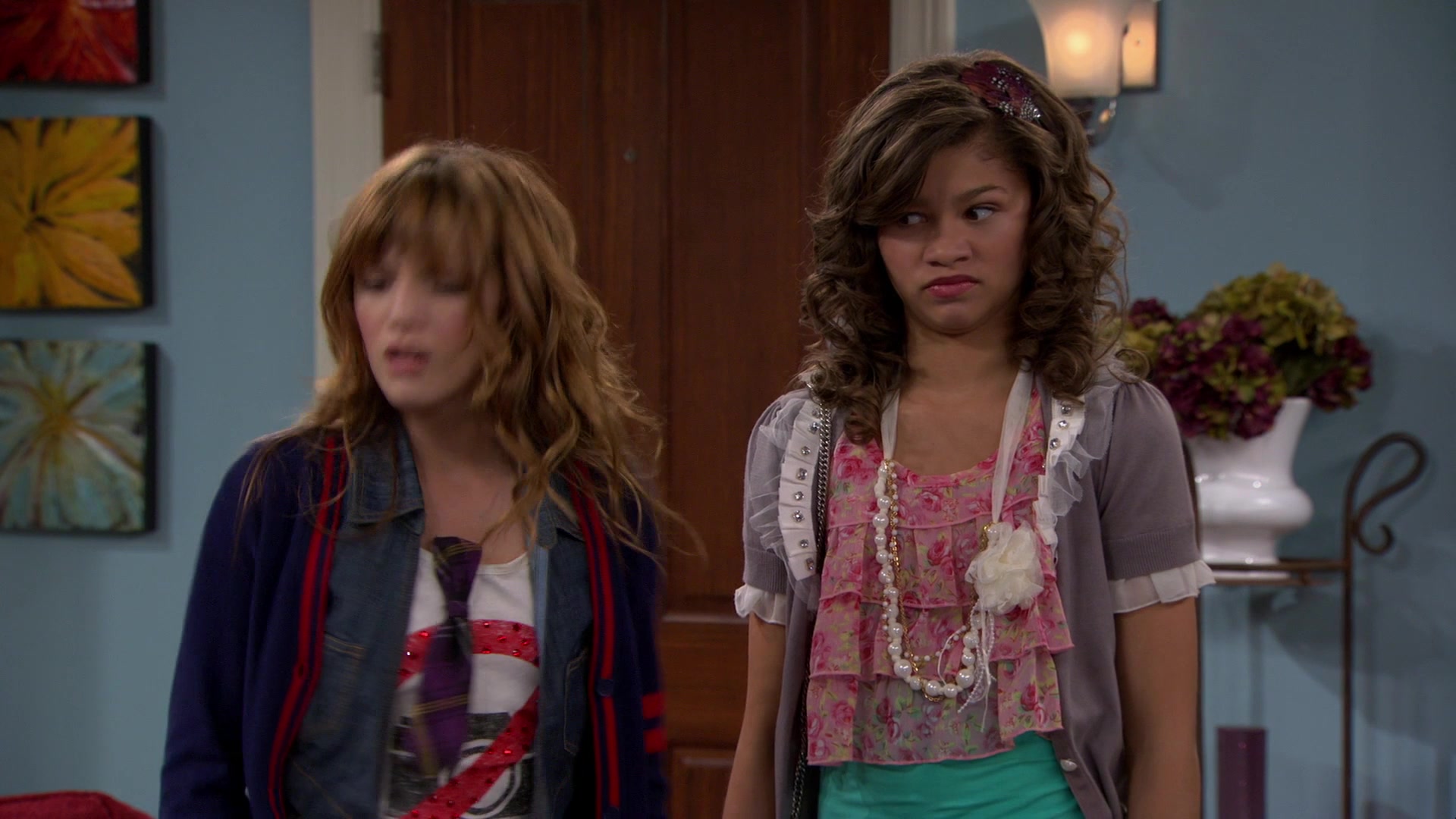 Shake_It_Up_S01E04_1080p_BTD_002428.jpg Shake_It_Up_S01E04_1080p_BTD_002428.jpg