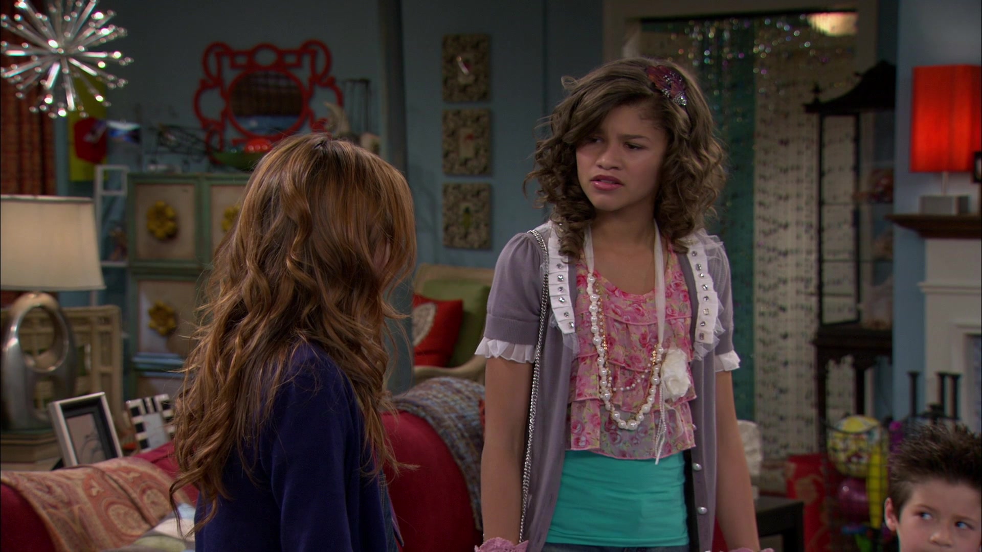 Shake_It_Up_S01E04_1080p_BTD_002495.jpg
