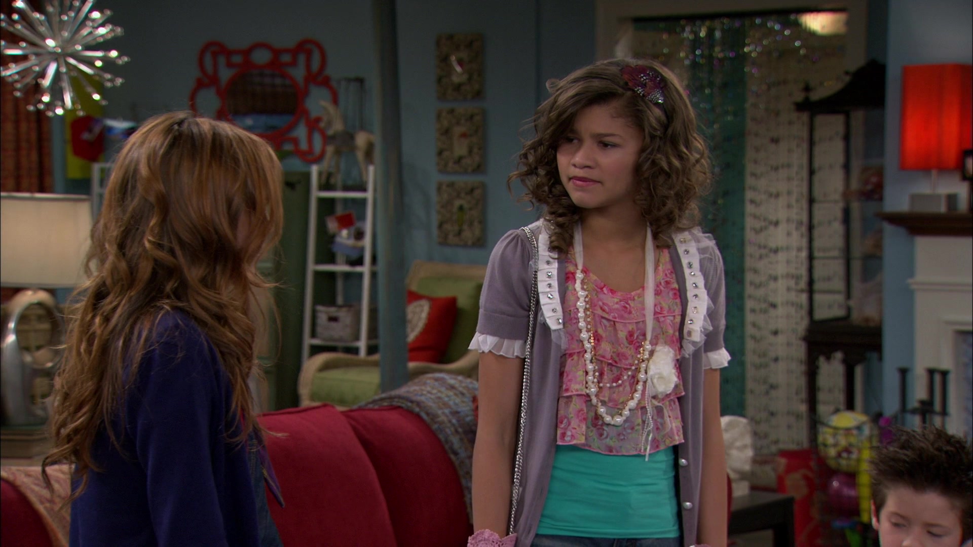 Shake_It_Up_S01E04_1080p_BTD_002509.jpg