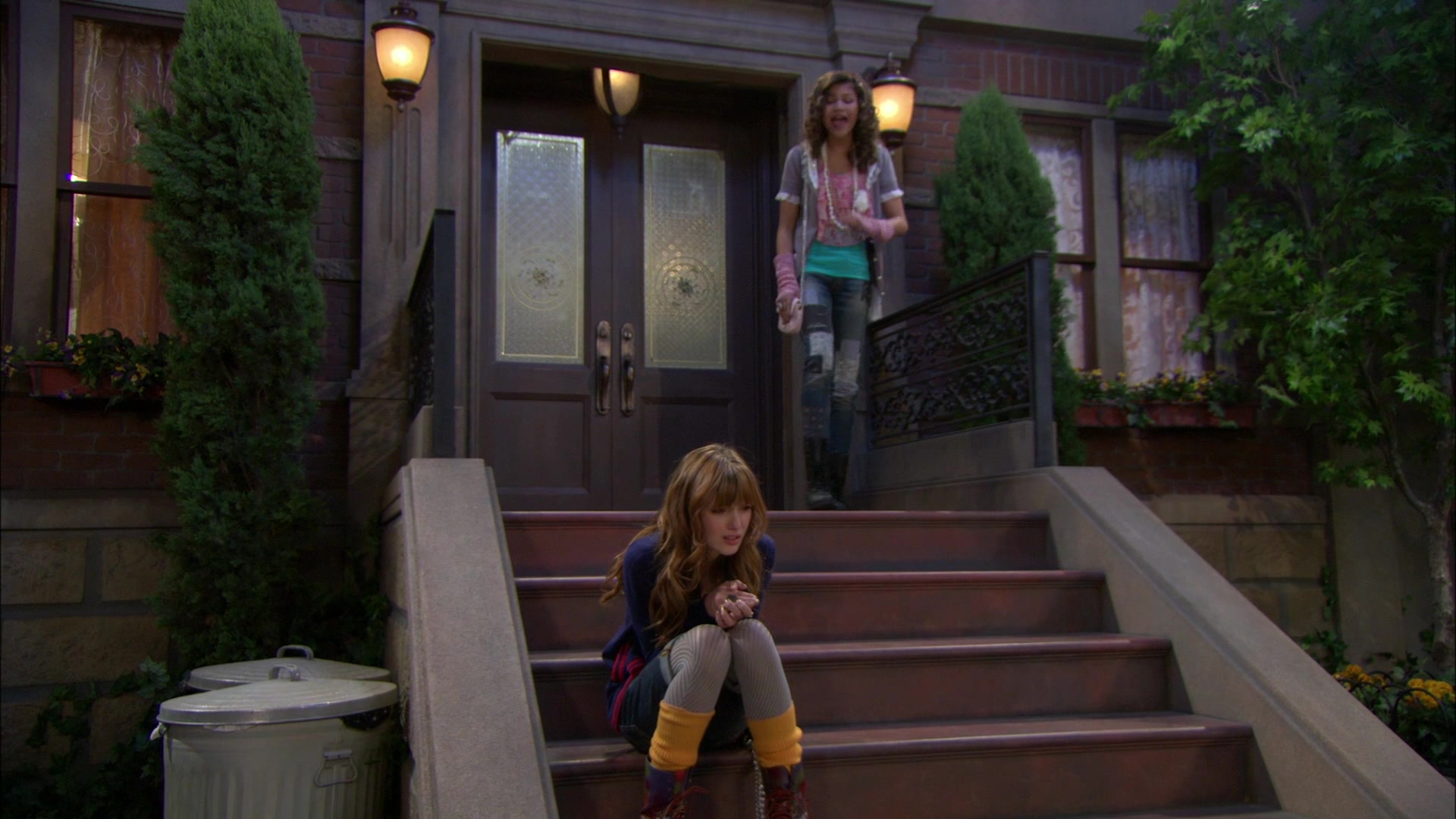 Shake_It_Up_S01E04_1080p_BTD_002591.jpg