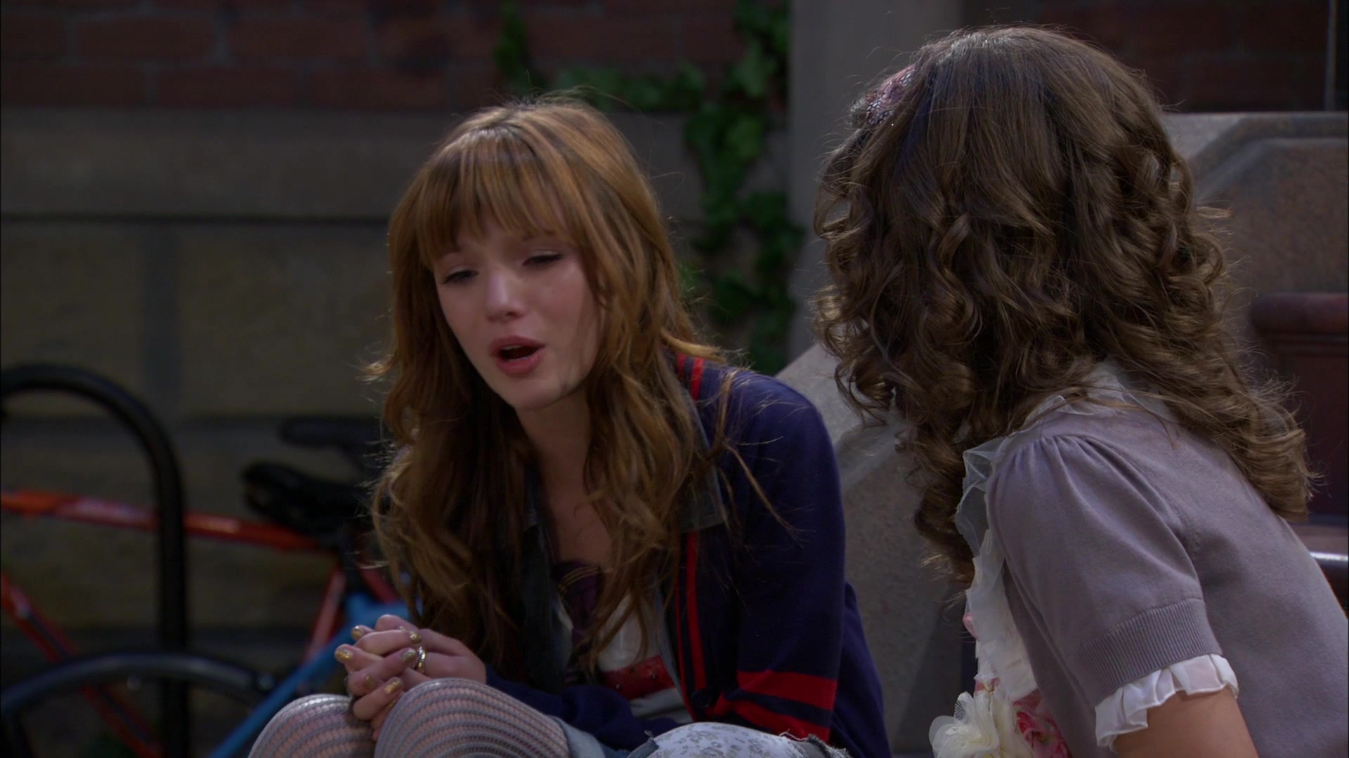 Shake_It_Up_S01E04_1080p_BTD_002680.jpg