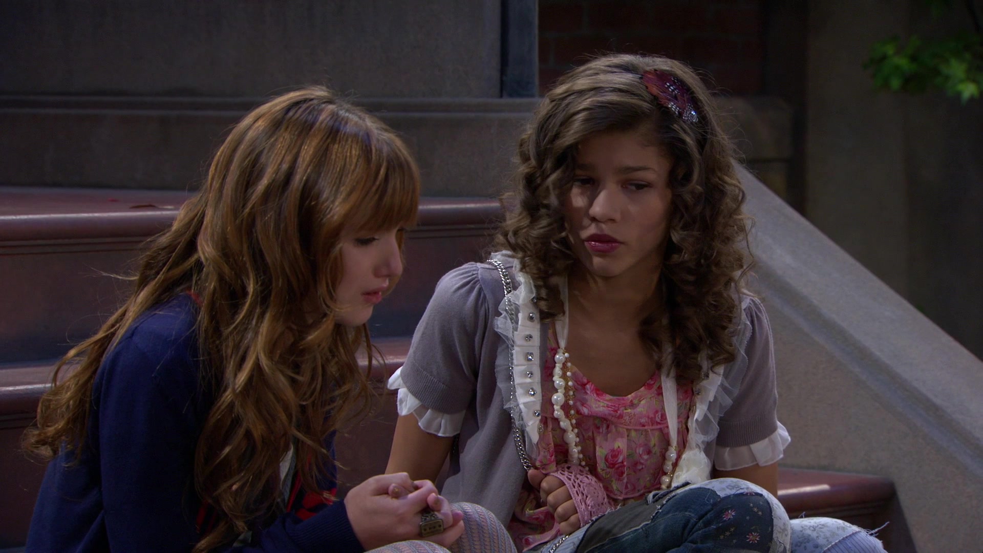 Shake_It_Up_S01E04_1080p_BTD_002686.jpg