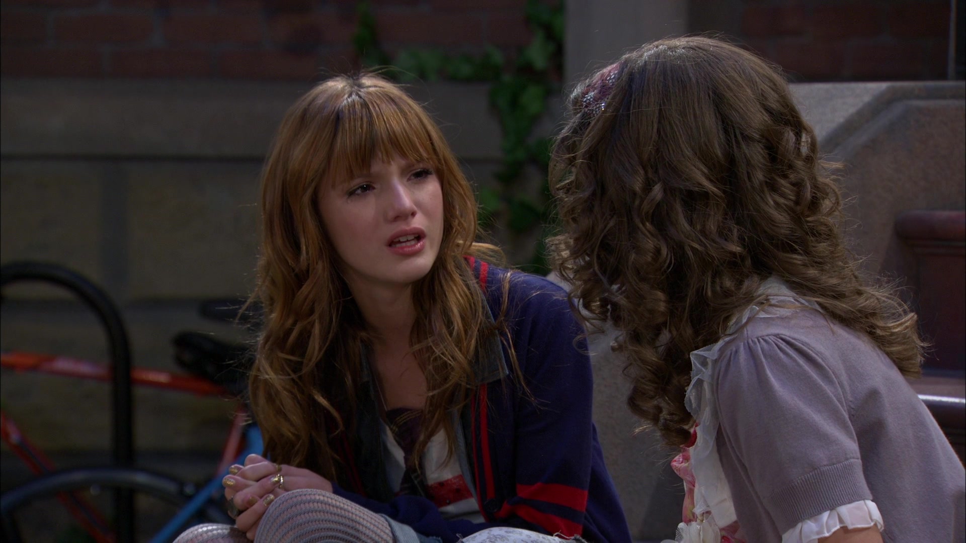 Shake_It_Up_S01E04_1080p_BTD_002696.jpg