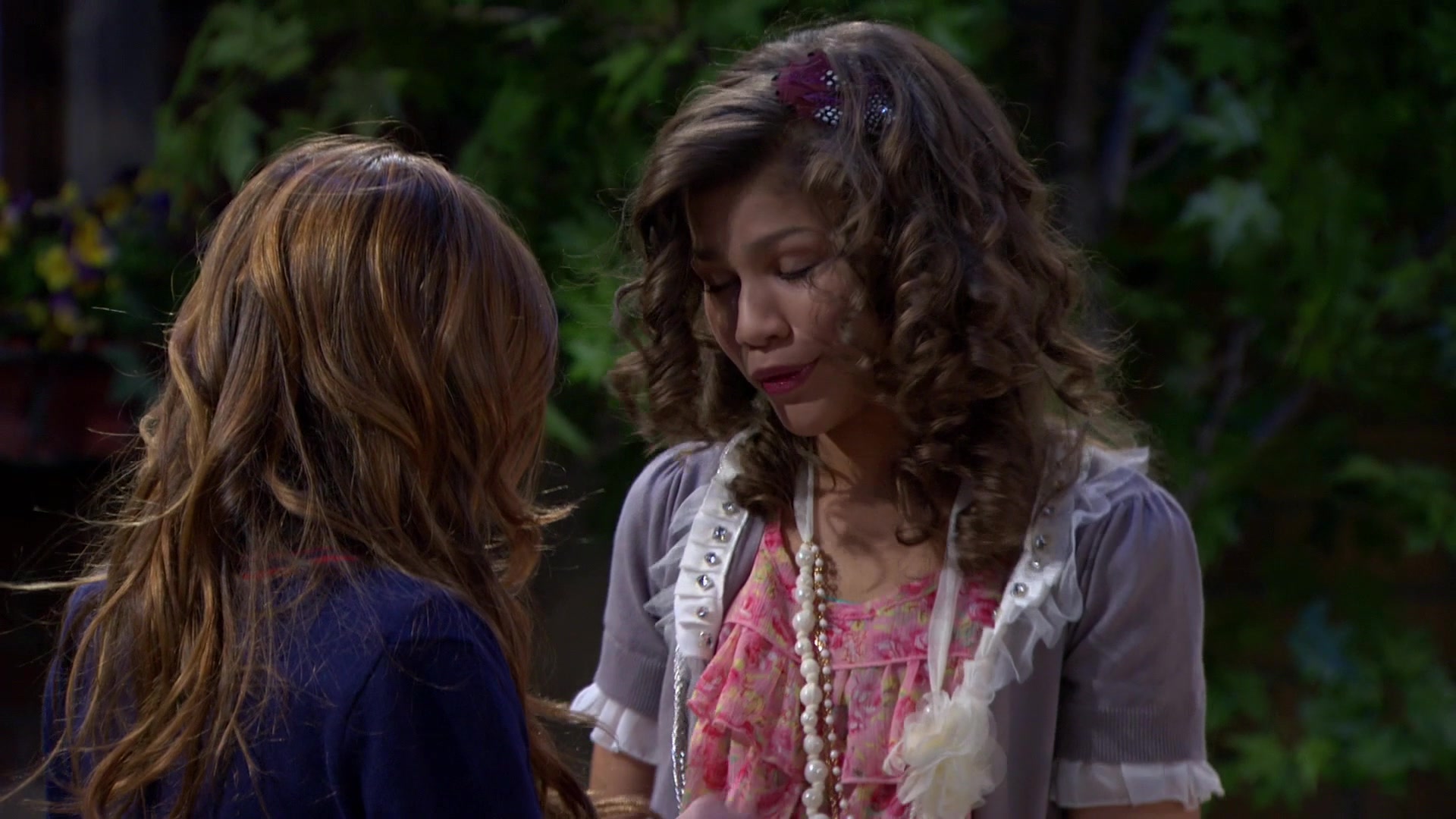 Shake_It_Up_S01E04_1080p_BTD_002903.jpg Shake_It_Up_S01E04_1080p_BTD_002903.jpg