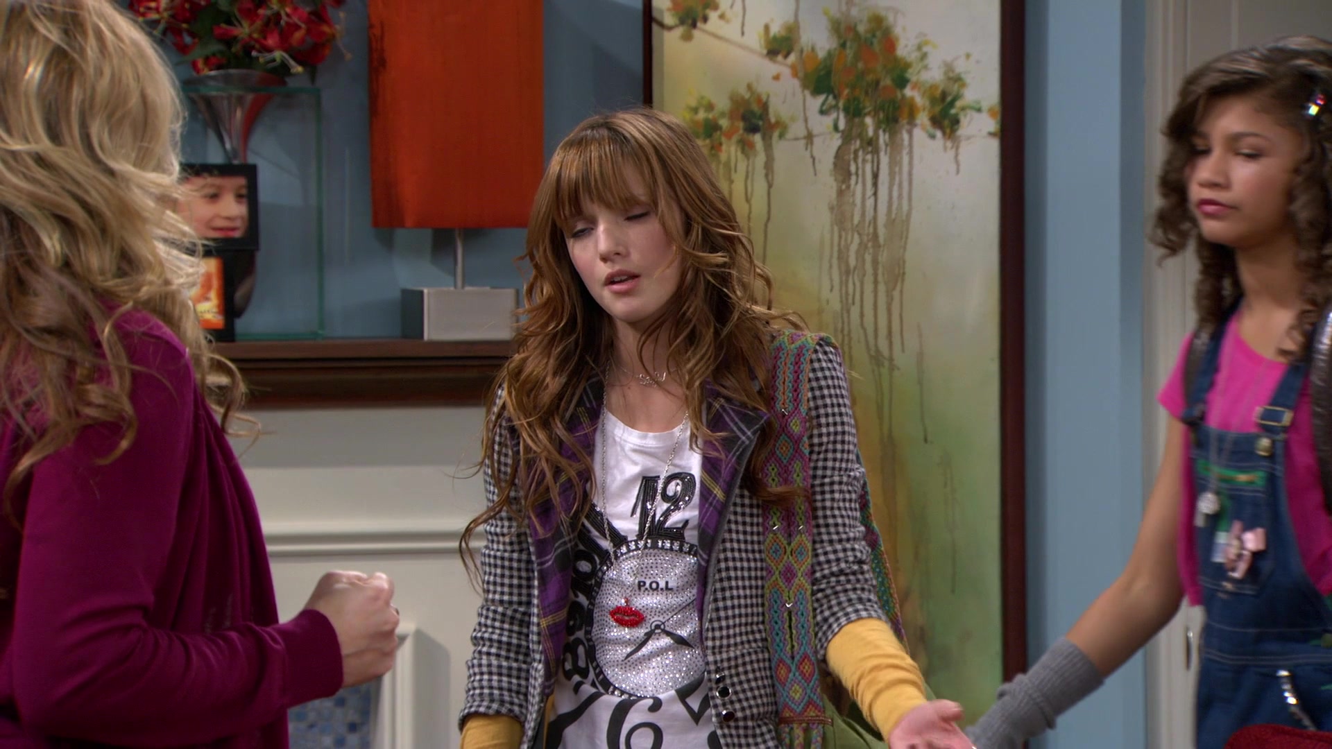 Shake_It_Up_S01E04_1080p_BTD_003027.jpg