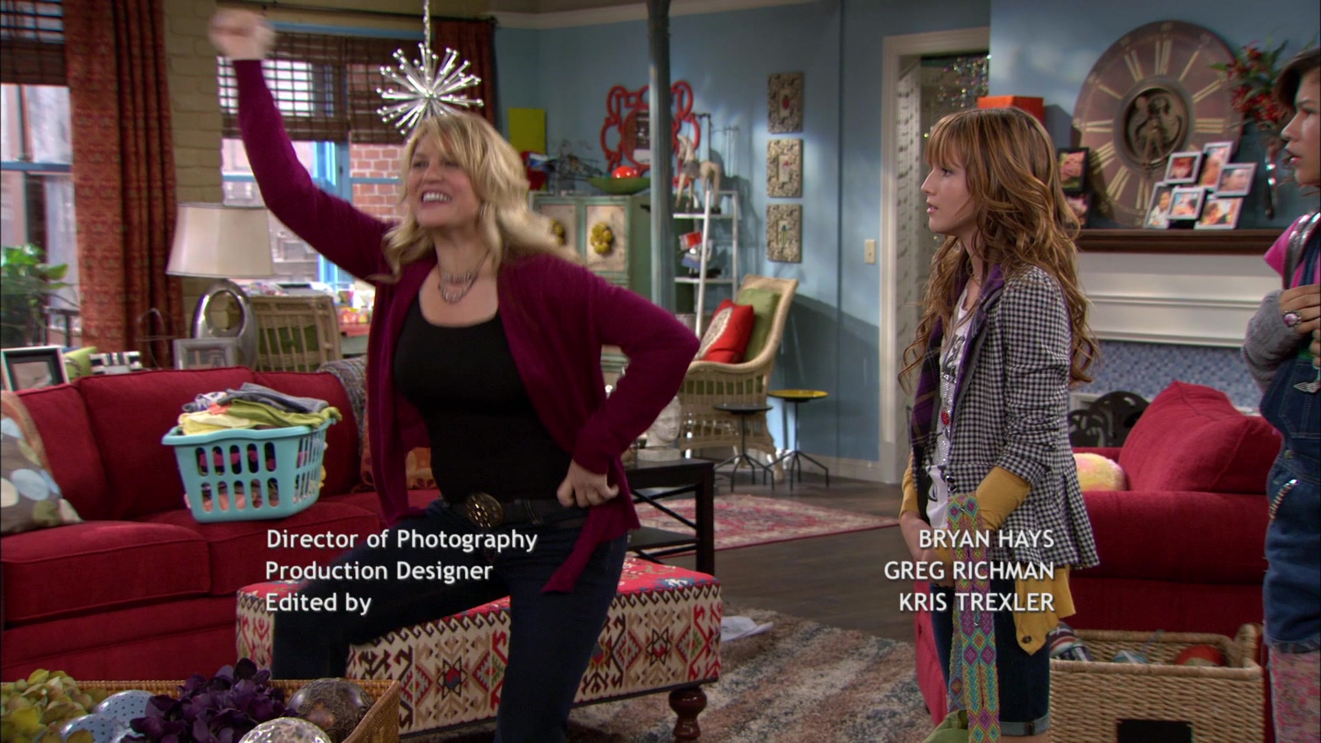 Shake_It_Up_S01E04_1080p_BTD_003072.jpg