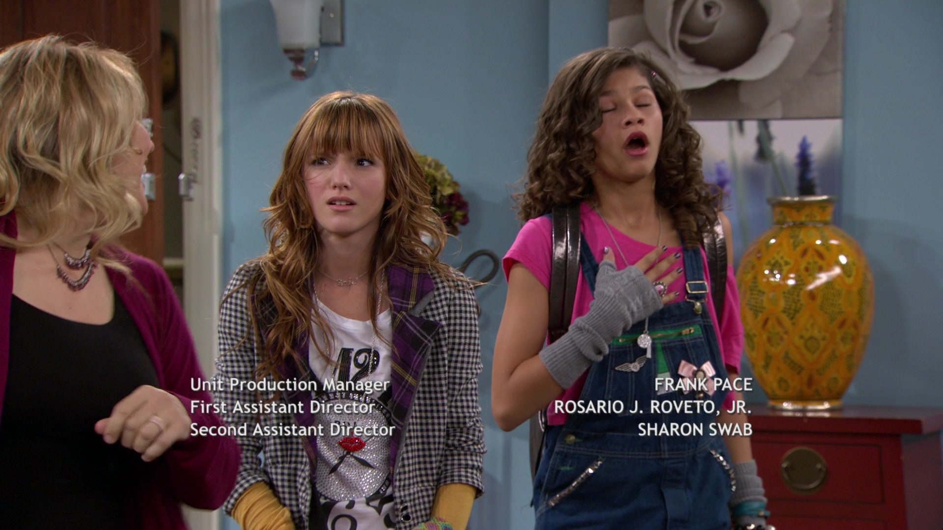Shake_It_Up_S01E04_1080p_BTD_003079.jpg Shake_It_Up_S01E04_1080p_BTD_003079.jpg