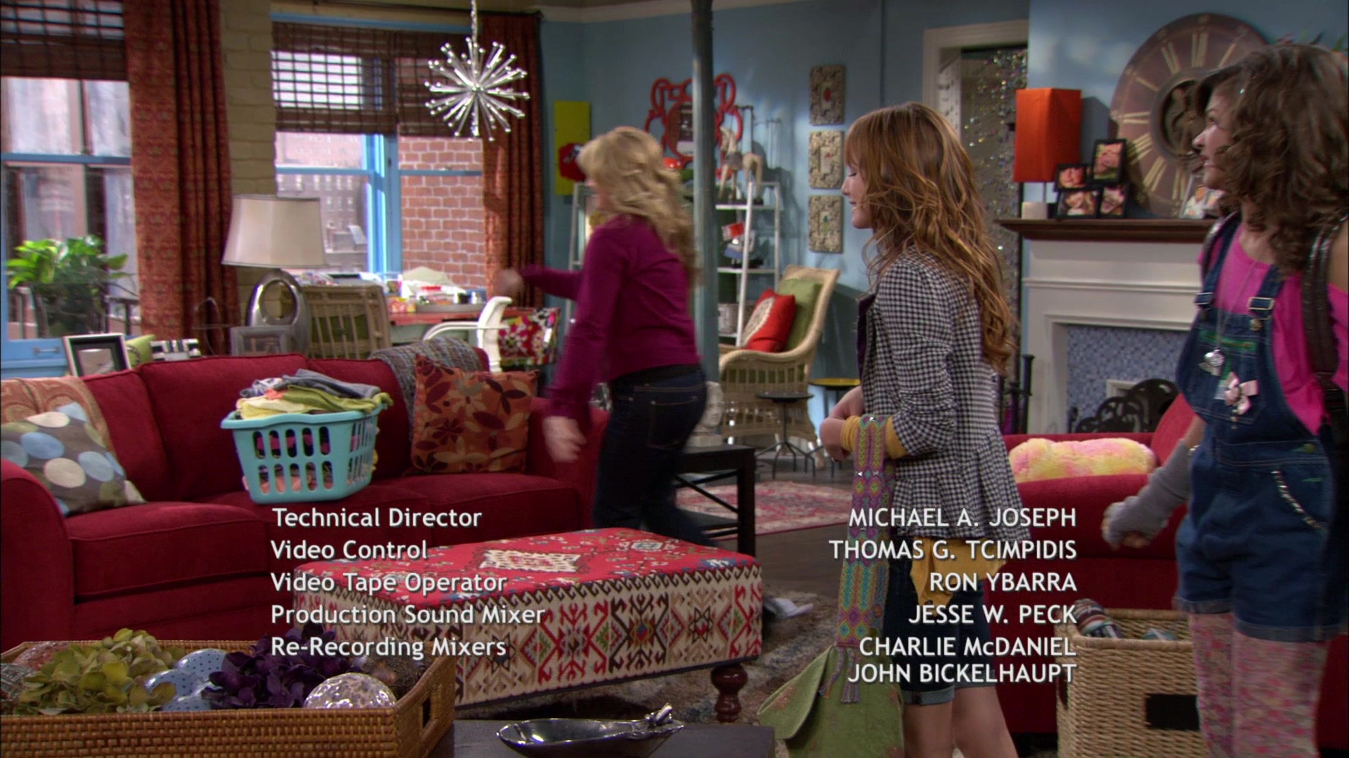 Shake_It_Up_S01E04_1080p_BTD_003106.jpg Shake_It_Up_S01E04_1080p_BTD_003106.jpg