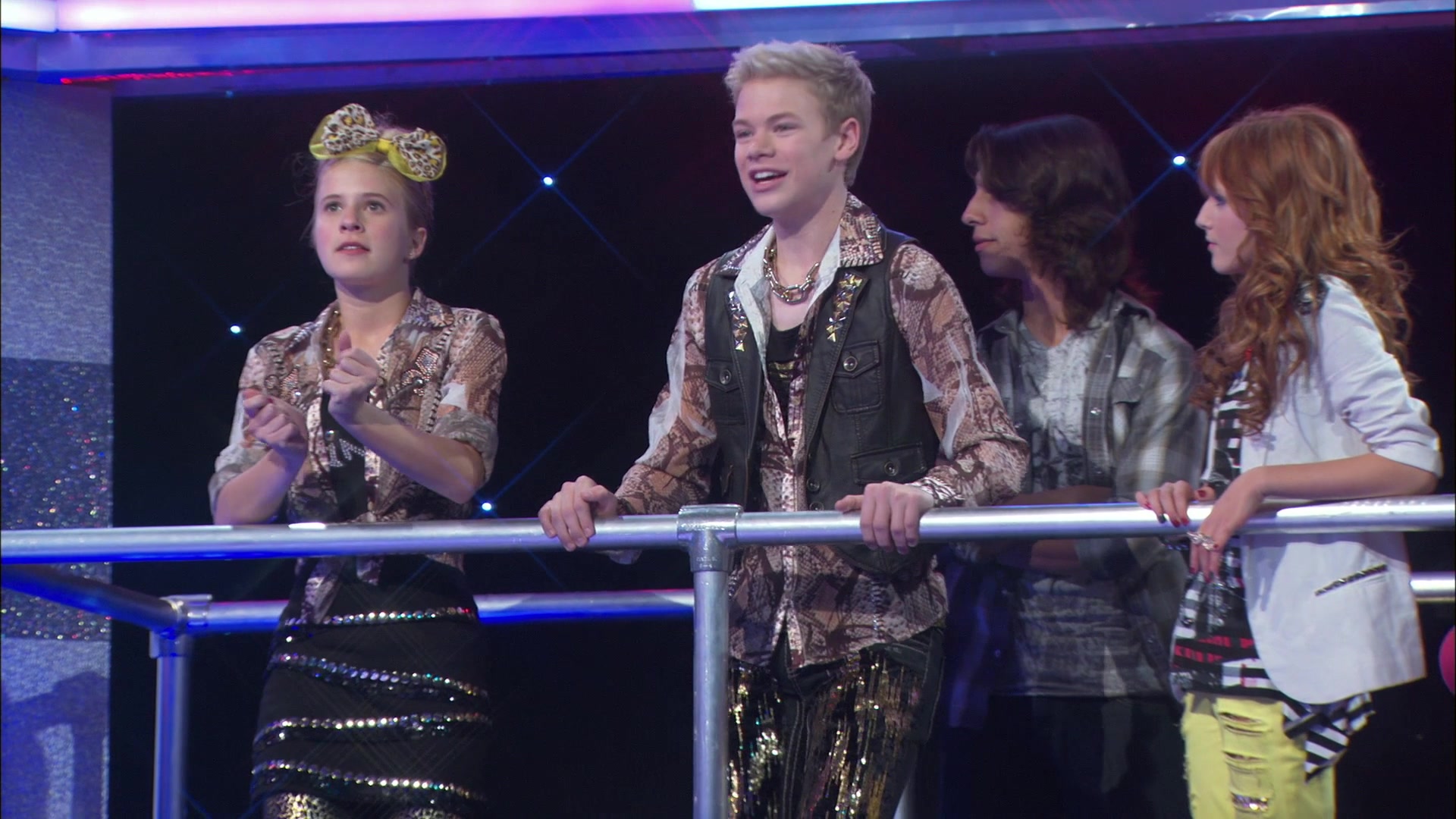 Shake_It_Up_S01E05_1080p_BTD_000042.jpg