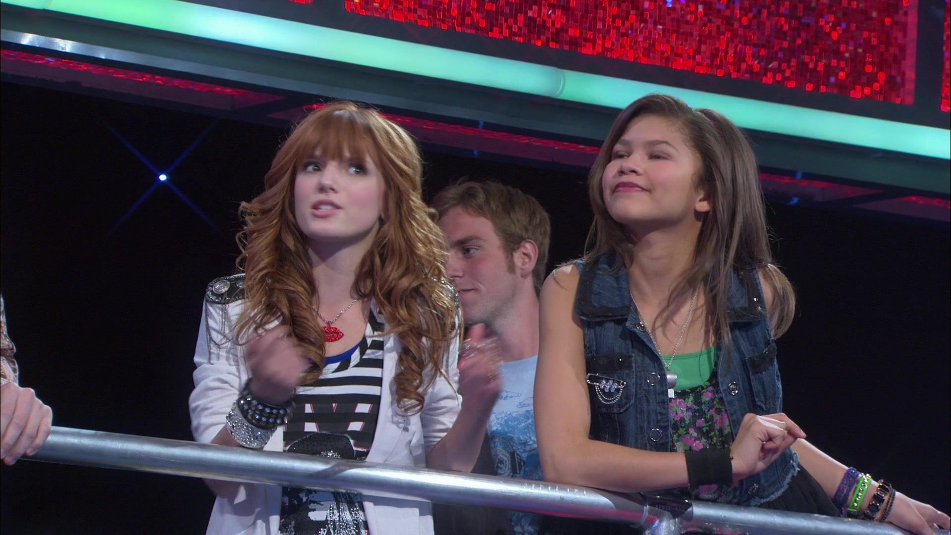 Shake_It_Up_S01E05_1080p_BTD_000055.jpg Shake_It_Up_S01E05_1080p_BTD_000055.jpg