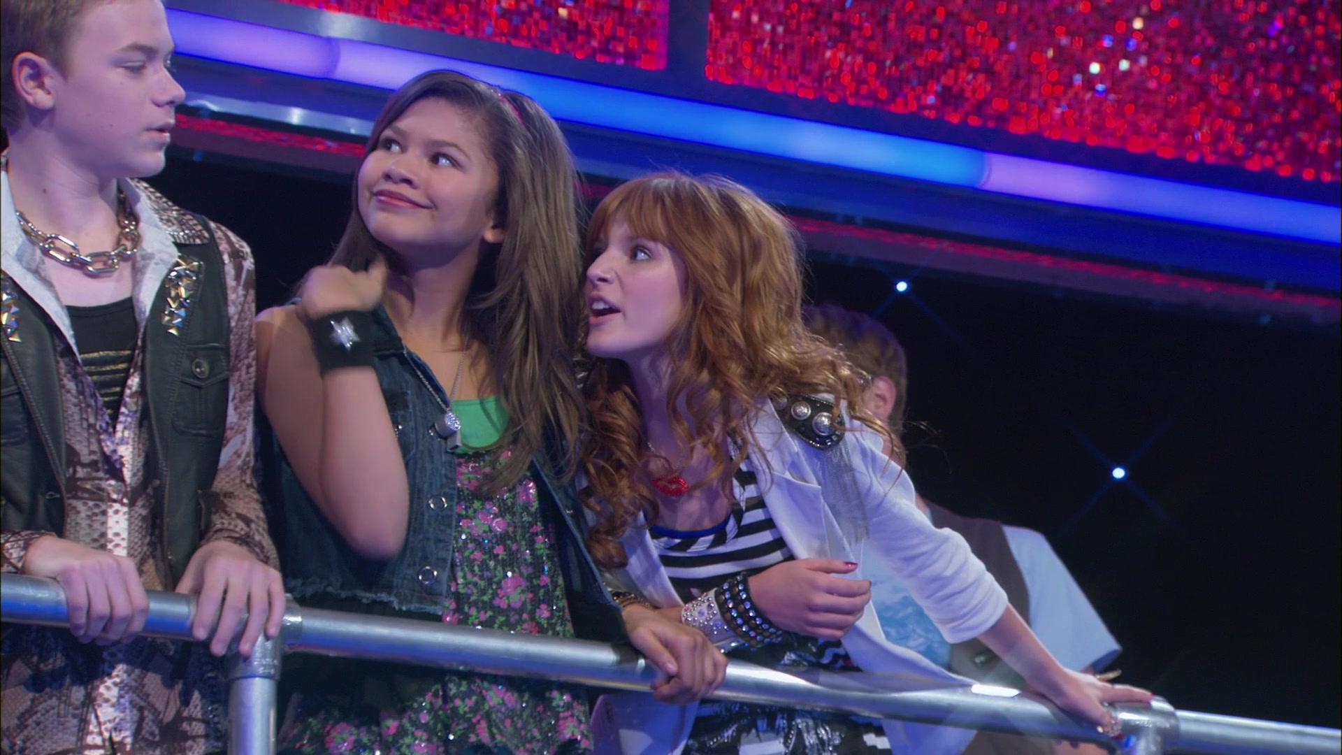 Shake_It_Up_S01E05_1080p_BTD_000117.jpg