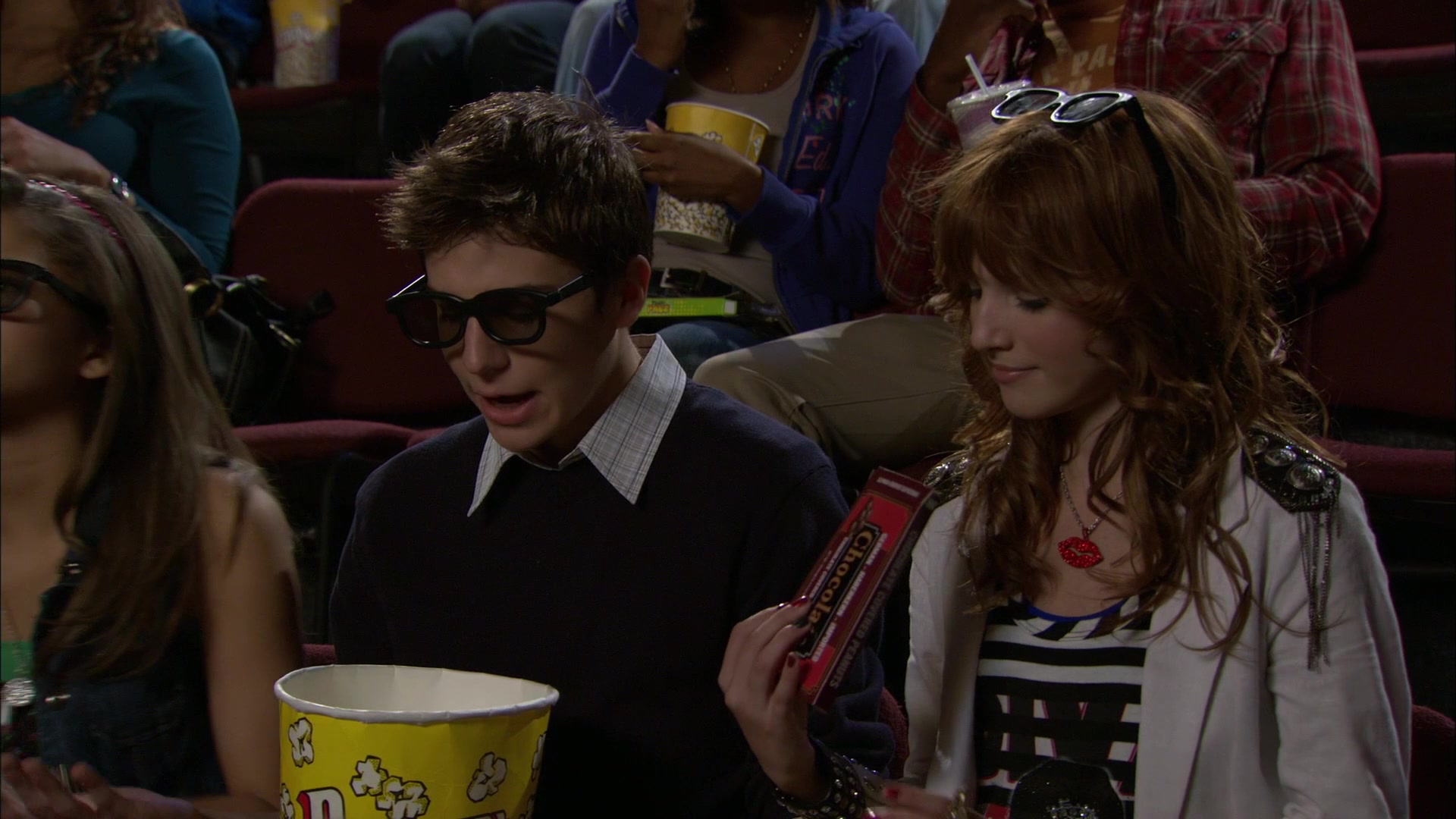 Shake_It_Up_S01E05_1080p_BTD_001019.jpg