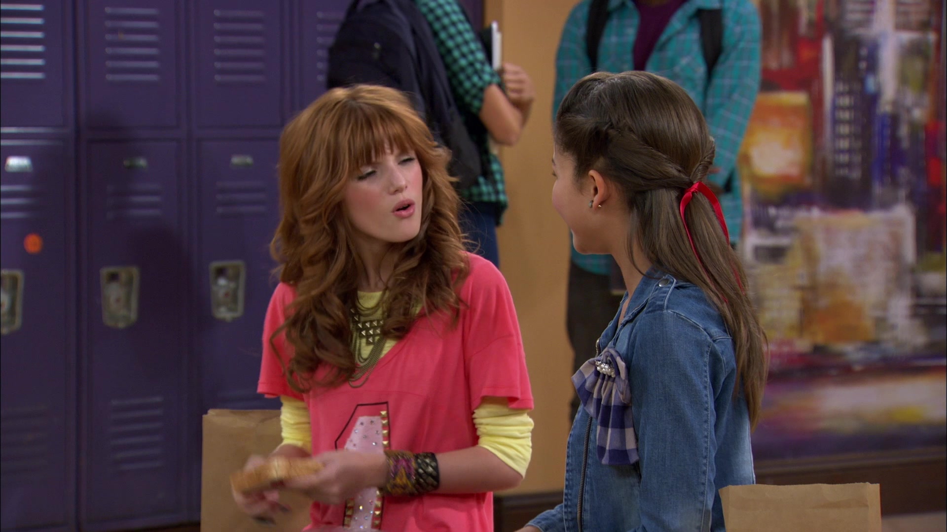 Shake_It_Up_S01E05_1080p_BTD_001255.jpg