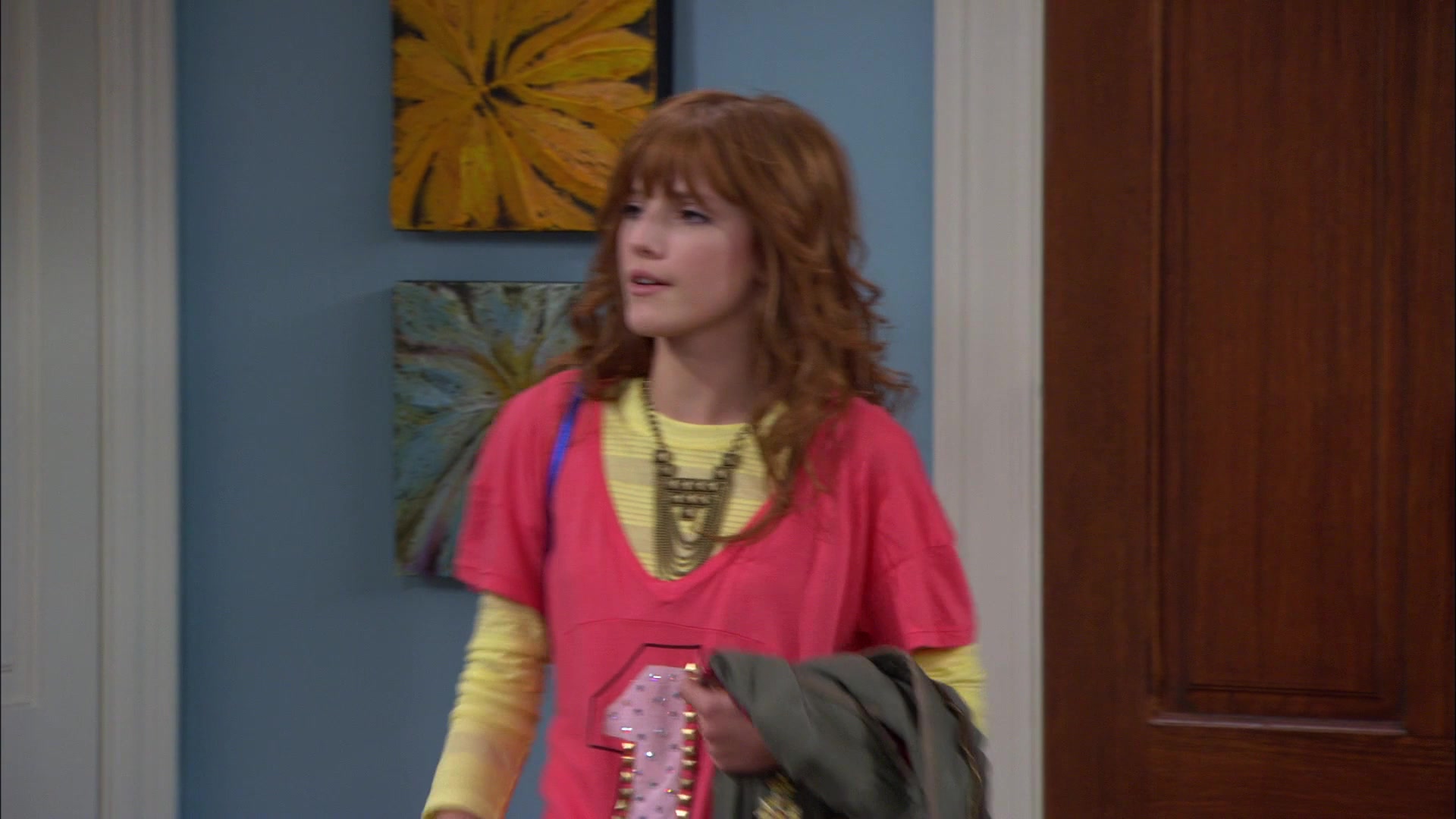 Shake_It_Up_S01E05_1080p_BTD_001778.jpg