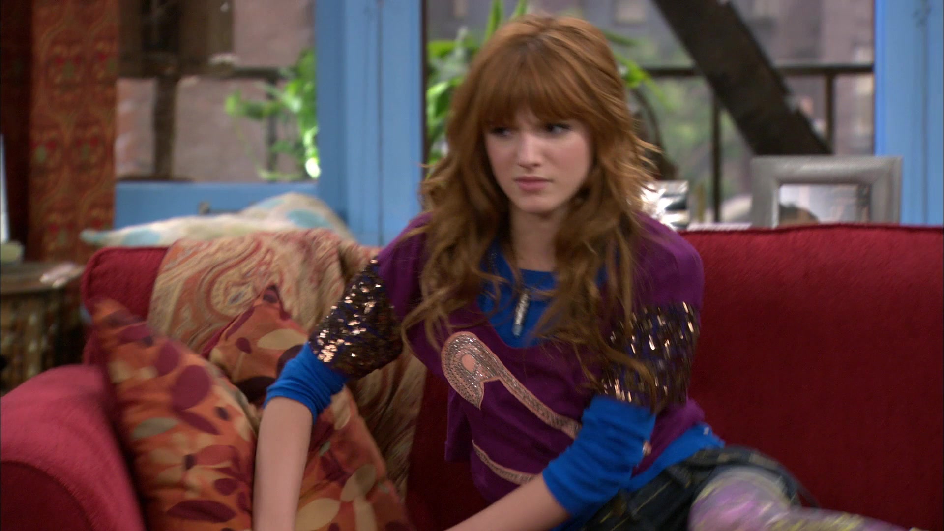 Shake_It_Up_S01E05_1080p_BTD_001872.jpg