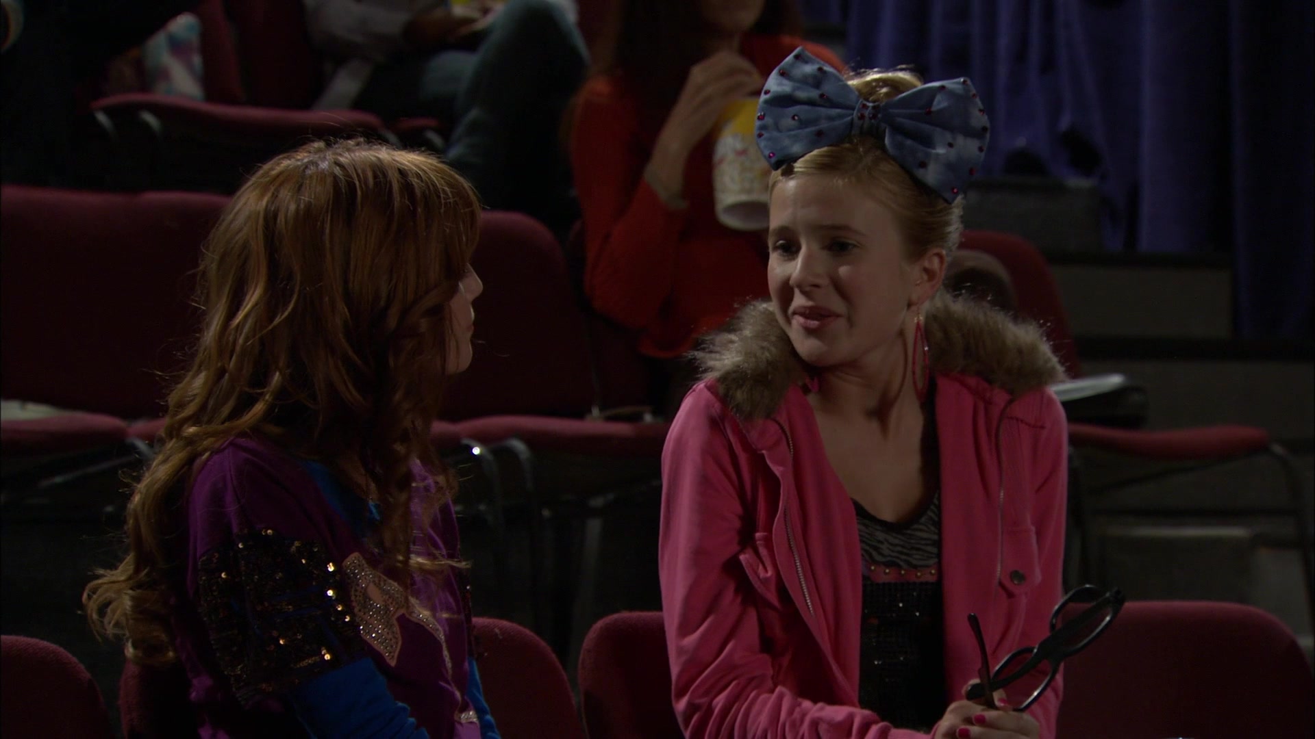 Shake_It_Up_S01E05_1080p_BTD_002318.jpg Shake_It_Up_S01E05_1080p_BTD_002318.jpg