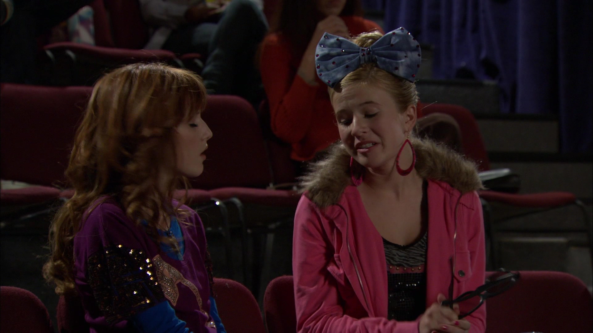 Shake_It_Up_S01E05_1080p_BTD_002325.jpg Shake_It_Up_S01E05_1080p_BTD_002325.jpg