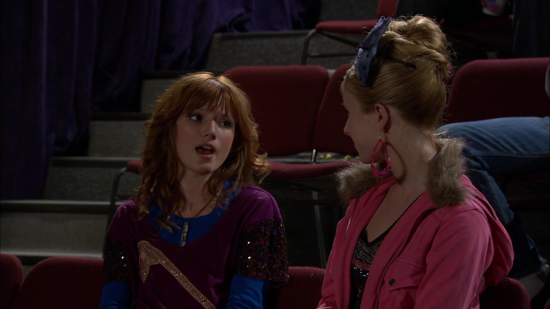 Shake_It_Up_S01E05_1080p_BTD_002340.jpg