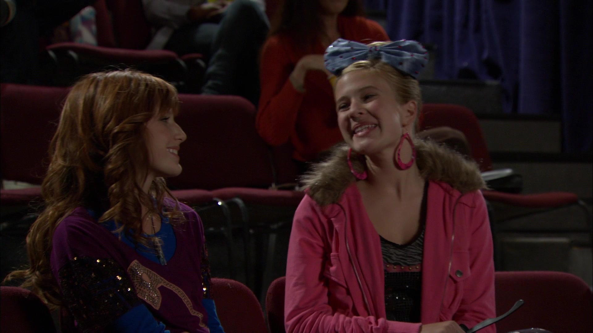 Shake_It_Up_S01E05_1080p_BTD_002348.jpg Shake_It_Up_S01E05_1080p_BTD_002348.jpg
