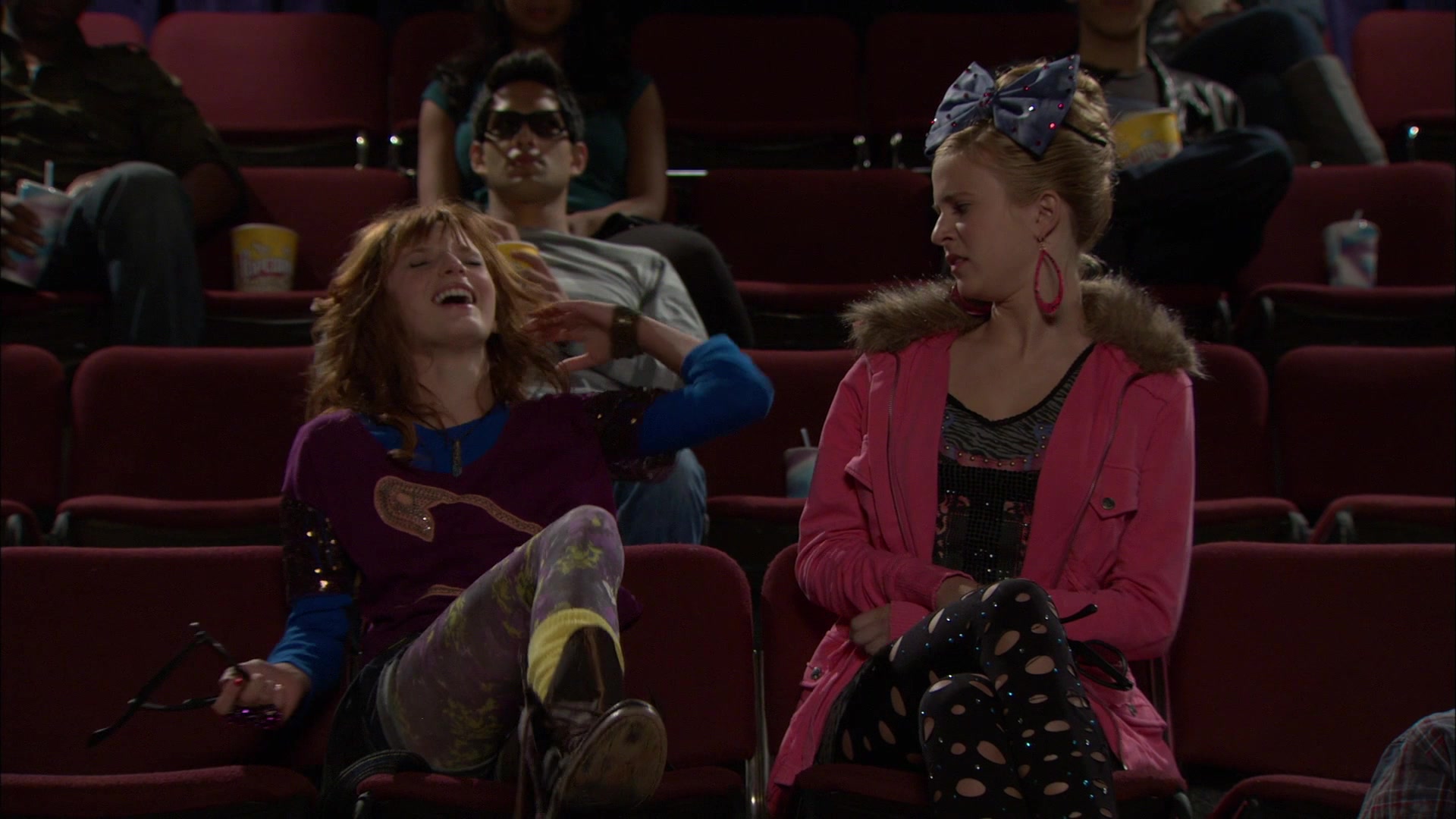 Shake_It_Up_S01E05_1080p_BTD_002365.jpg Shake_It_Up_S01E05_1080p_BTD_002365.jpg