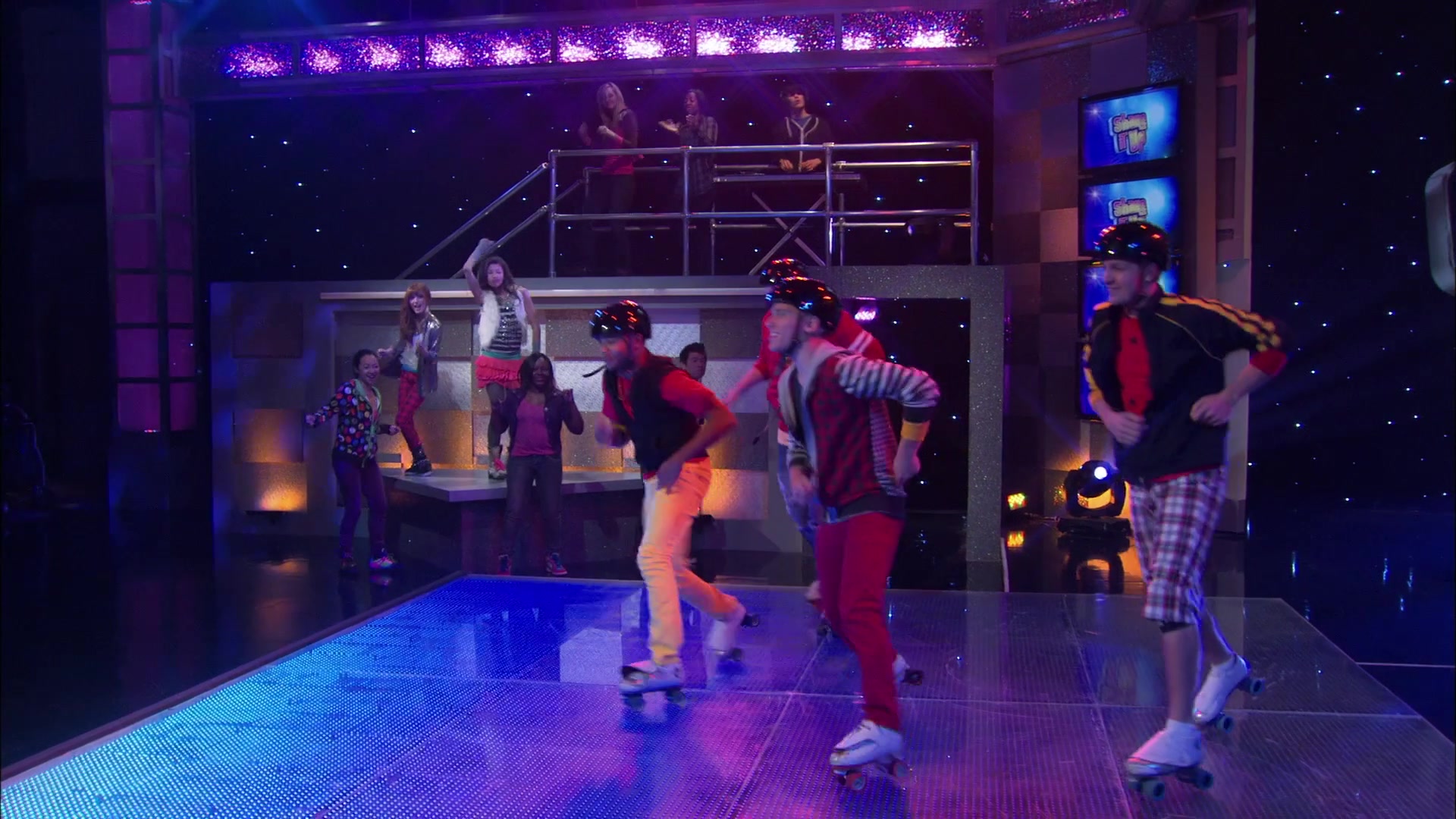Shake_It_Up_S01E06_1080p_BTD_000053.jpg