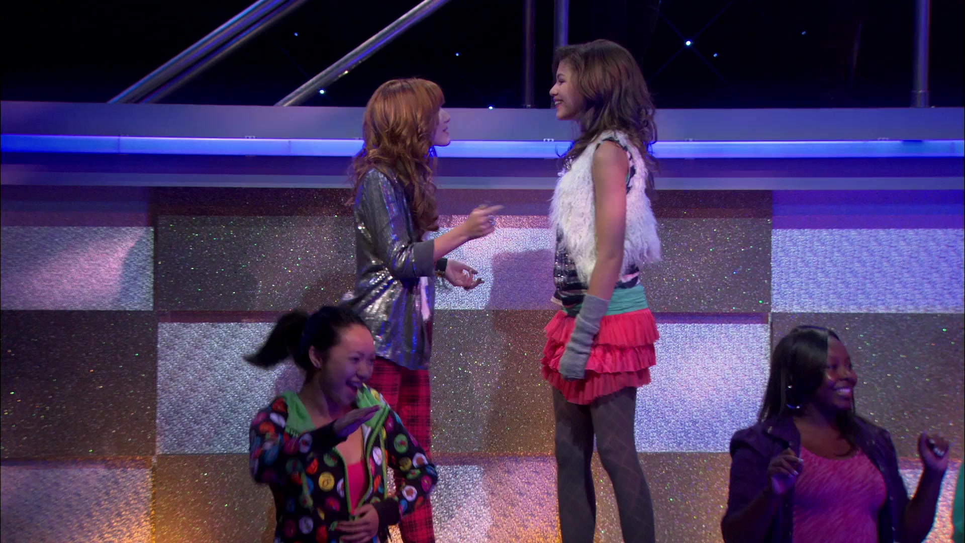 Shake_It_Up_S01E06_1080p_BTD_000068.jpg