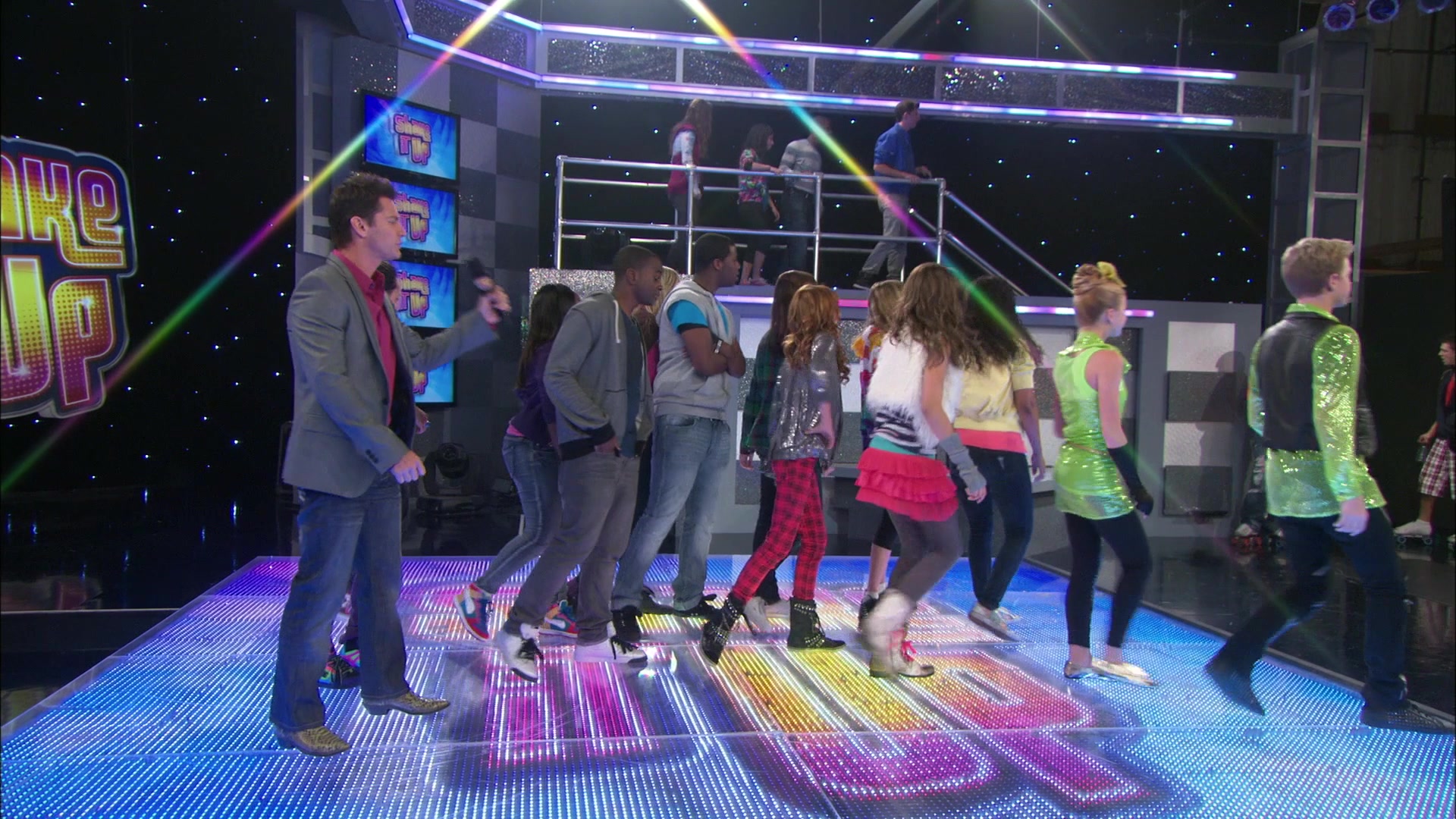 Shake_It_Up_S01E06_1080p_BTD_000220.jpg