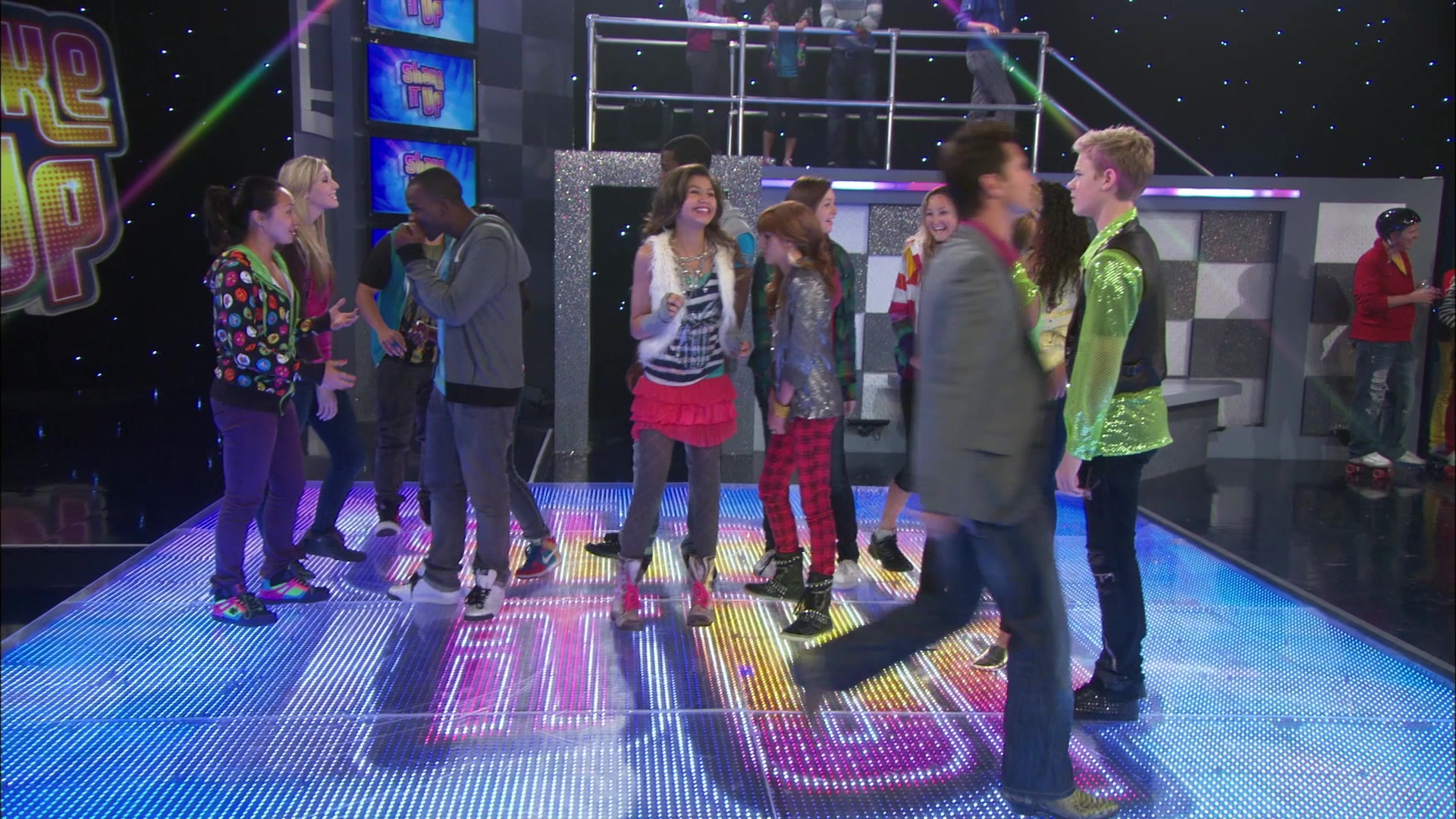 Shake_It_Up_S01E06_1080p_BTD_000264.jpg