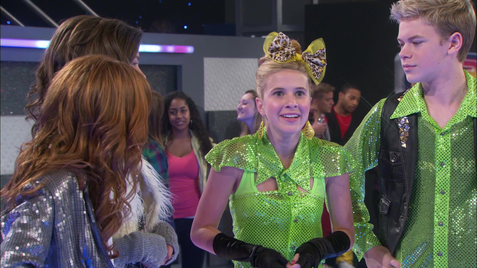 Shake_It_Up_S01E06_1080p_BTD_000290.jpg Shake_It_Up_S01E06_1080p_BTD_000290.jpg