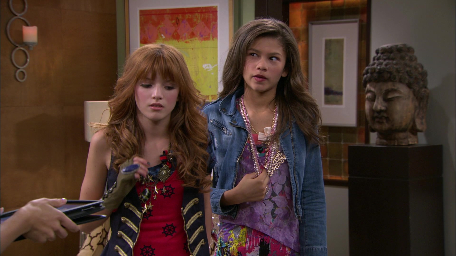 Shake_It_Up_S01E06_1080p_BTD_001159.jpg Shake_It_Up_S01E06_1080p_BTD_001159.jpg