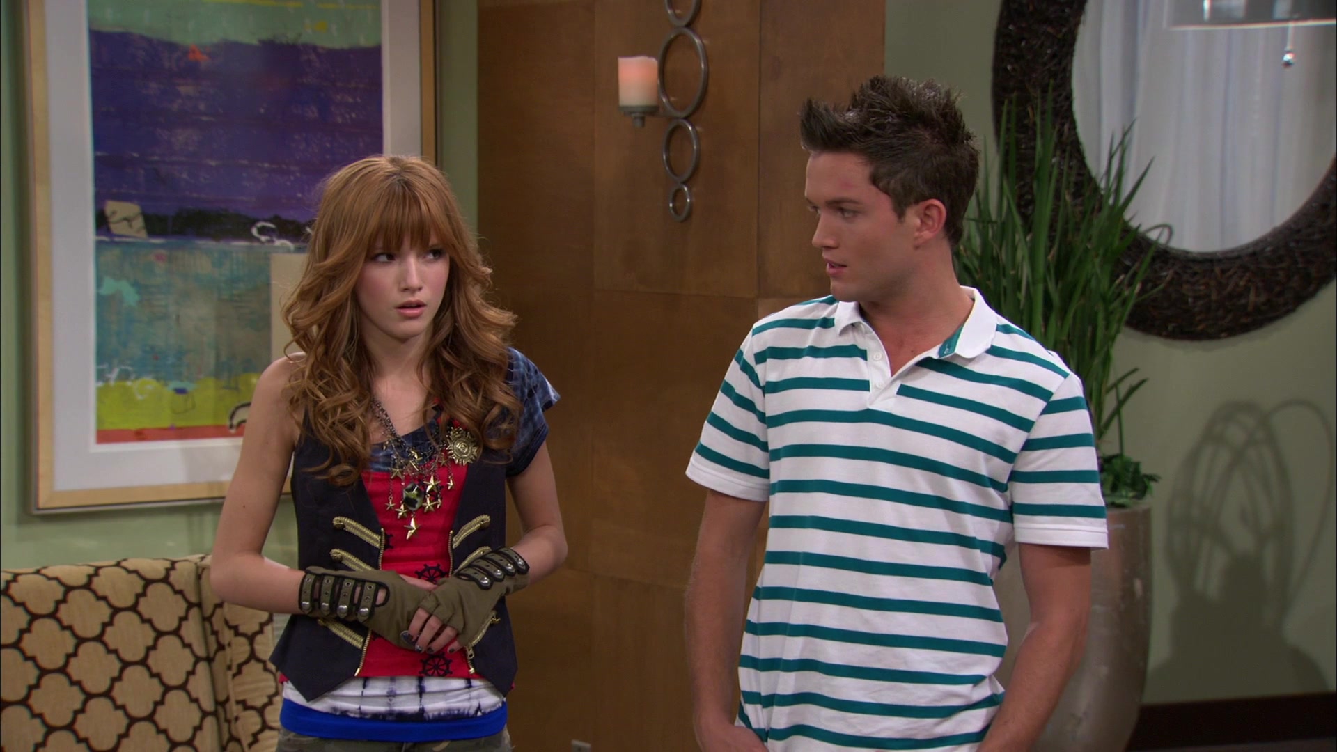 Shake_It_Up_S01E06_1080p_BTD_001402.jpg