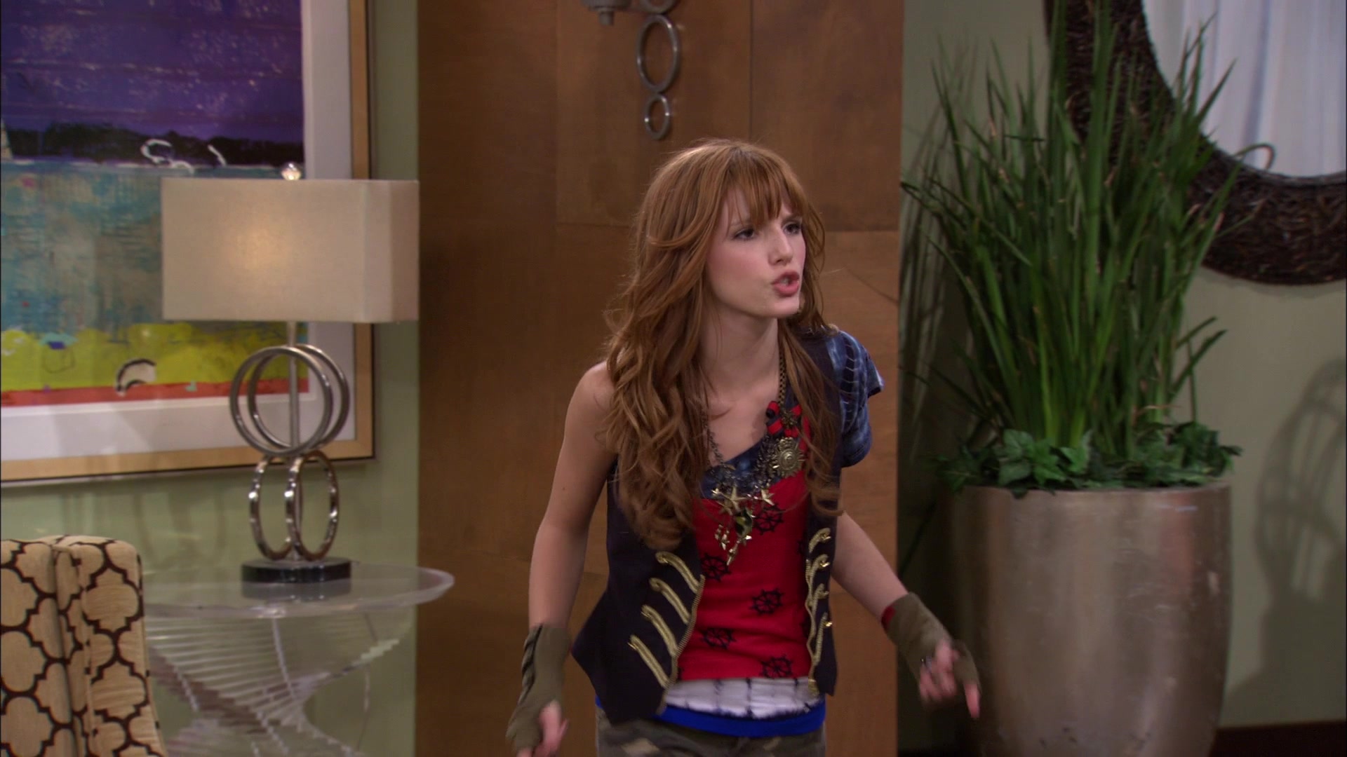 Shake_It_Up_S01E06_1080p_BTD_001649.jpg