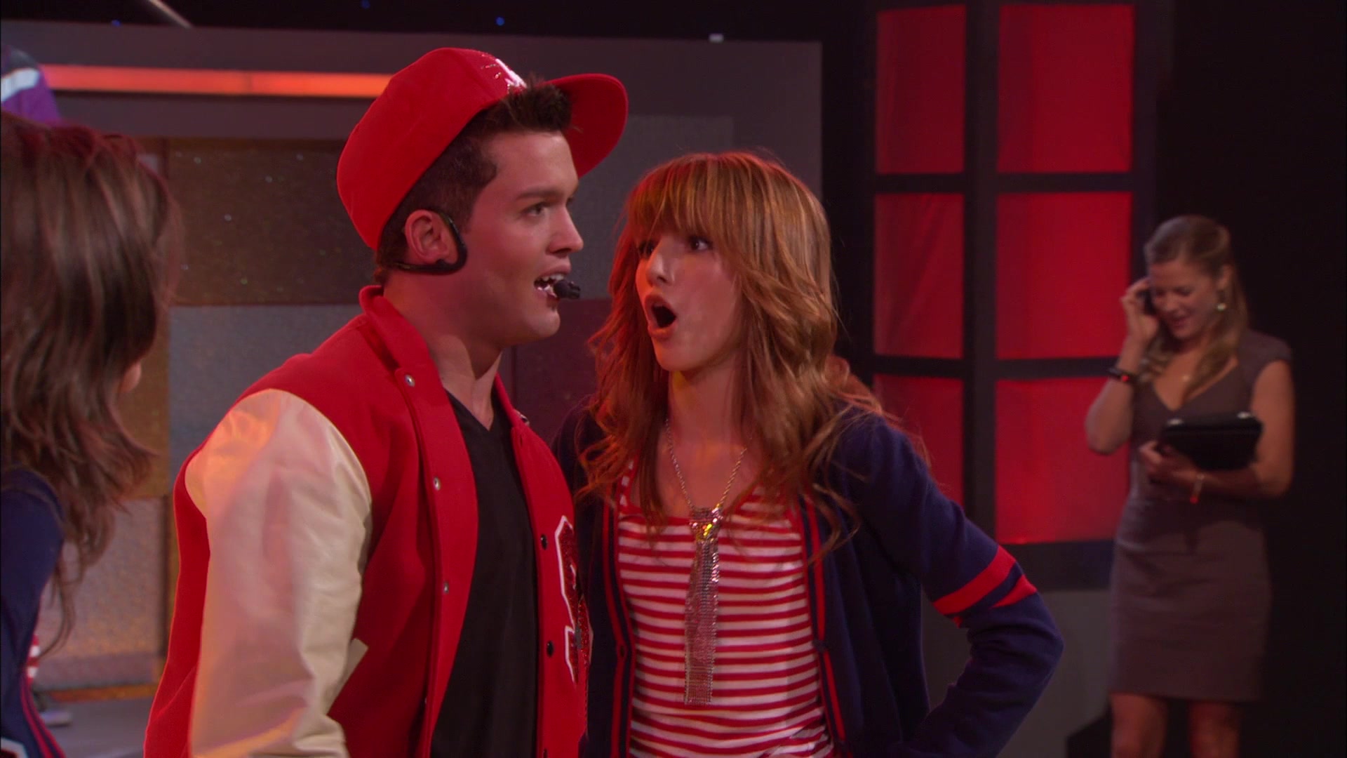 Shake_It_Up_S01E06_1080p_BTD_002196.jpg