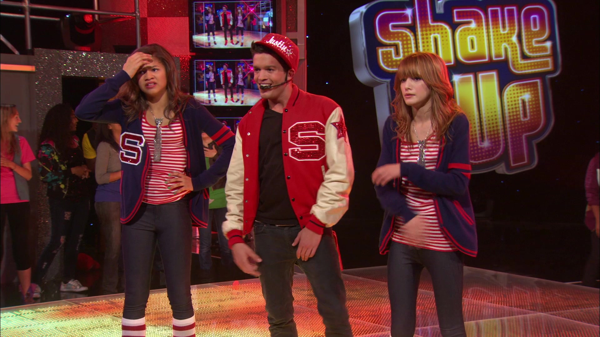 Shake_It_Up_S01E06_1080p_BTD_002202.jpg