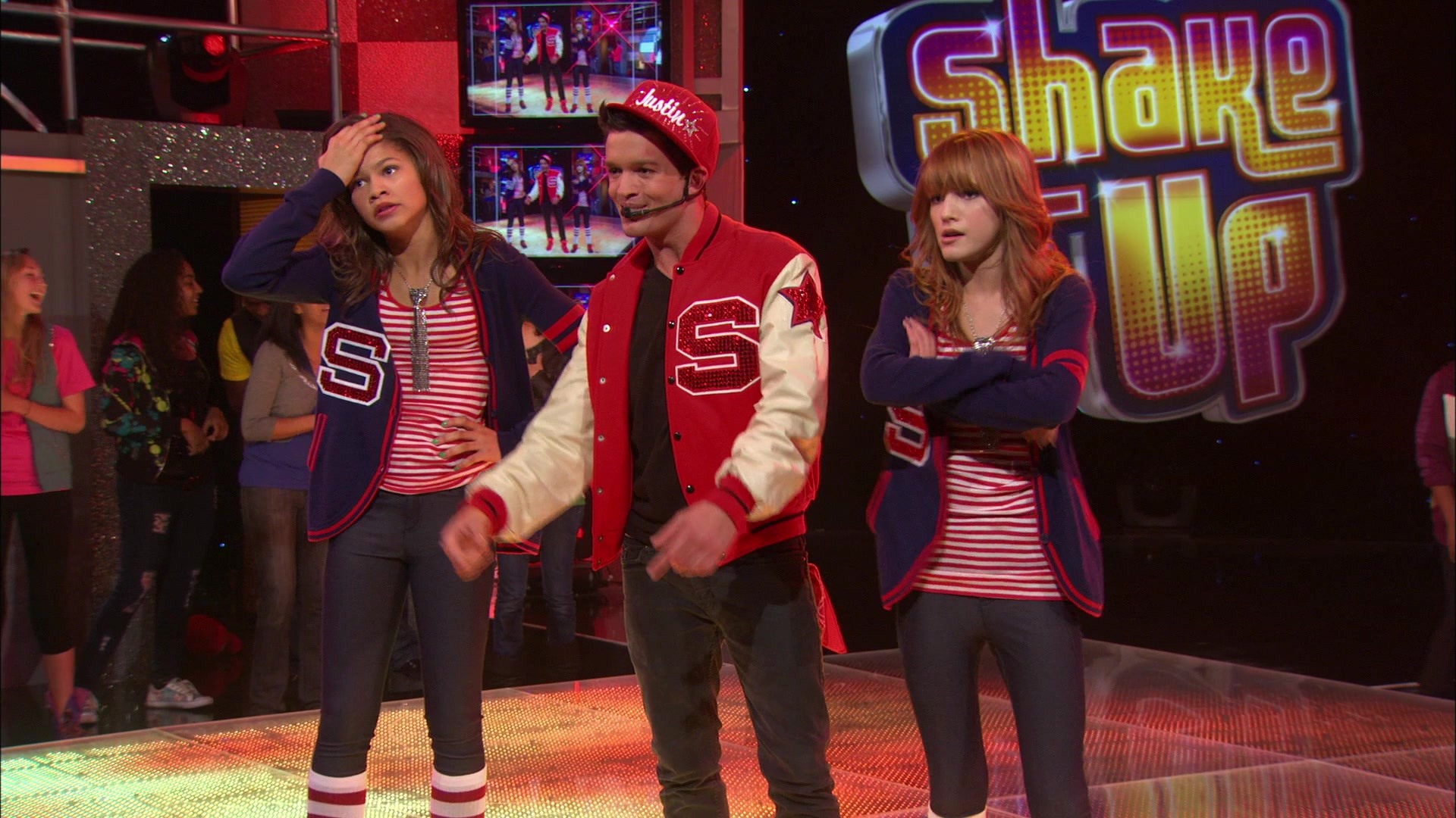 Shake_It_Up_S01E06_1080p_BTD_002203.jpg