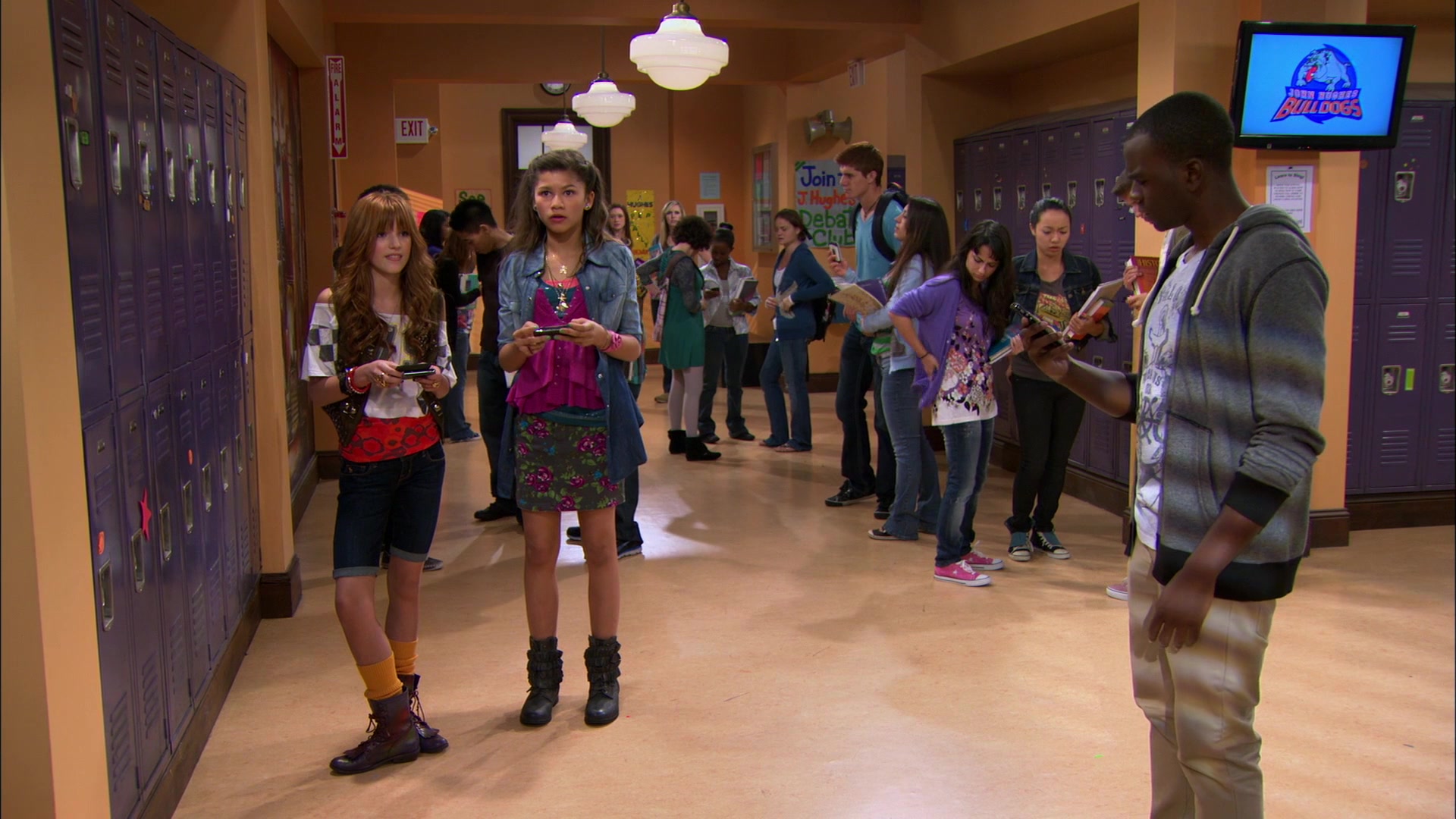 Shake_It_Up_S01E06_1080p_BTD_002477.jpg