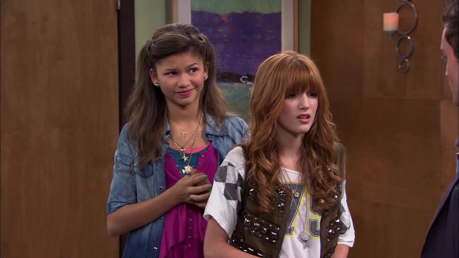 Shake_It_Up_S01E06_1080p_BTD_002771.jpg